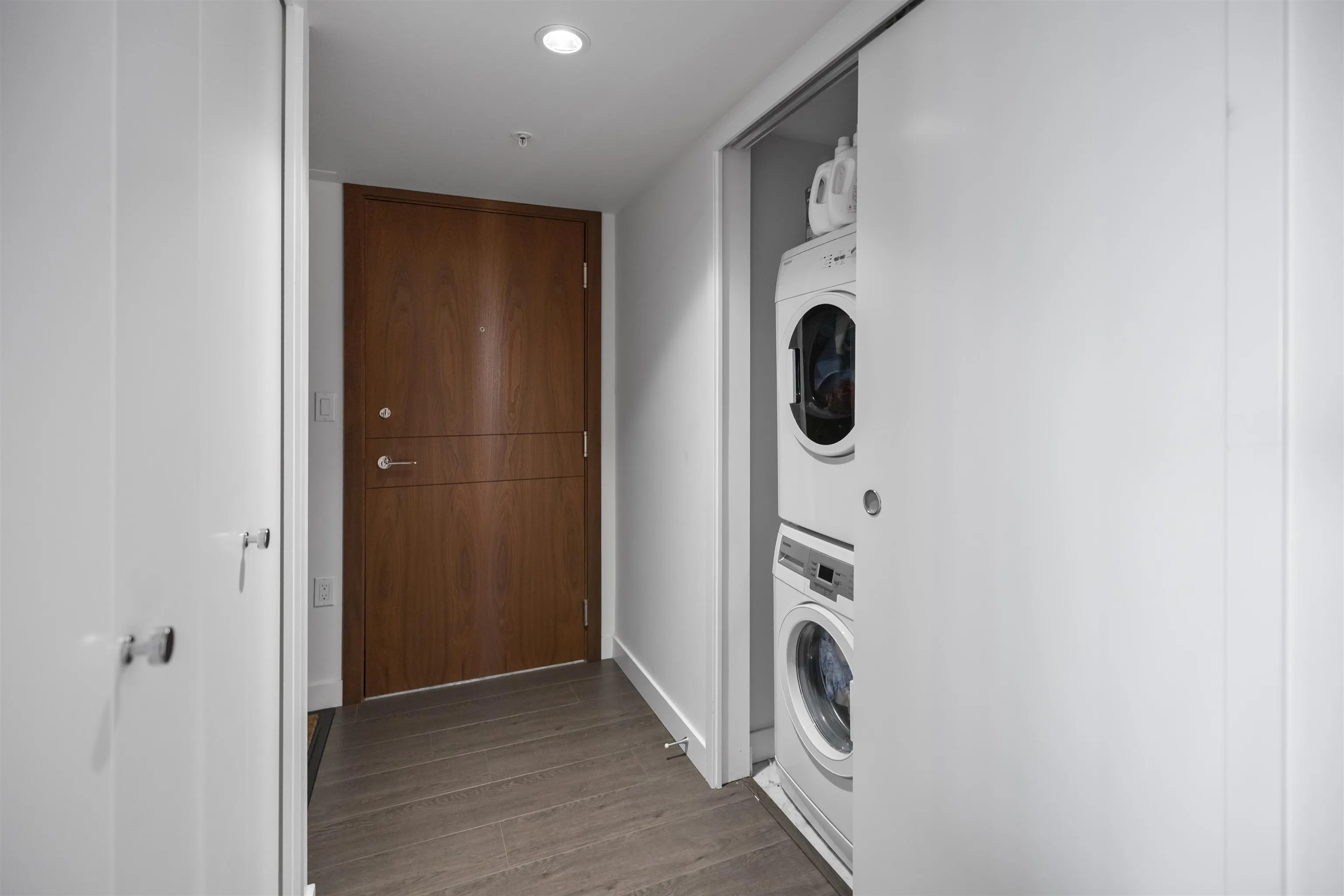 1606 3131 Ketcheson Road