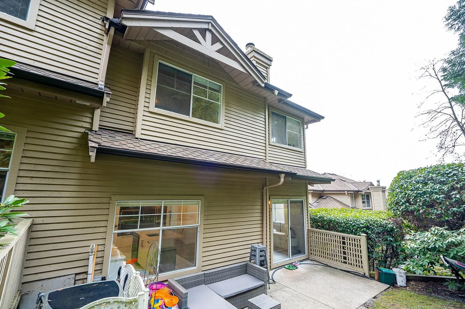 7 2979 Panorama Drive
