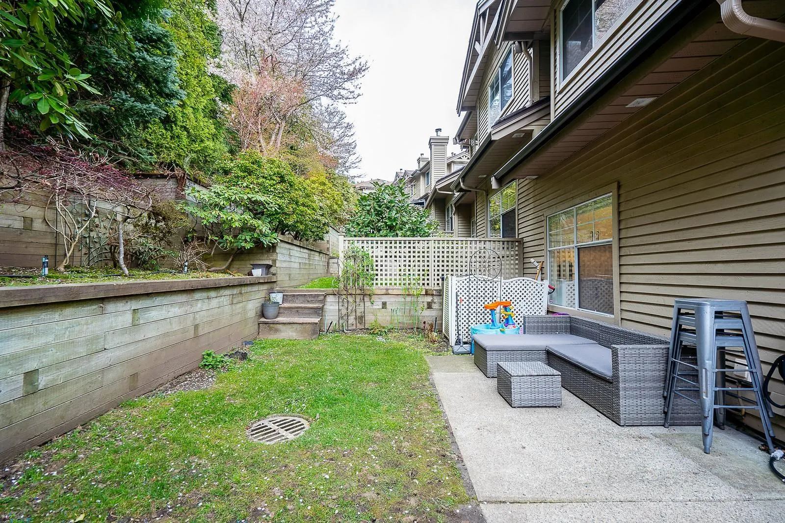 7 2979 Panorama Drive