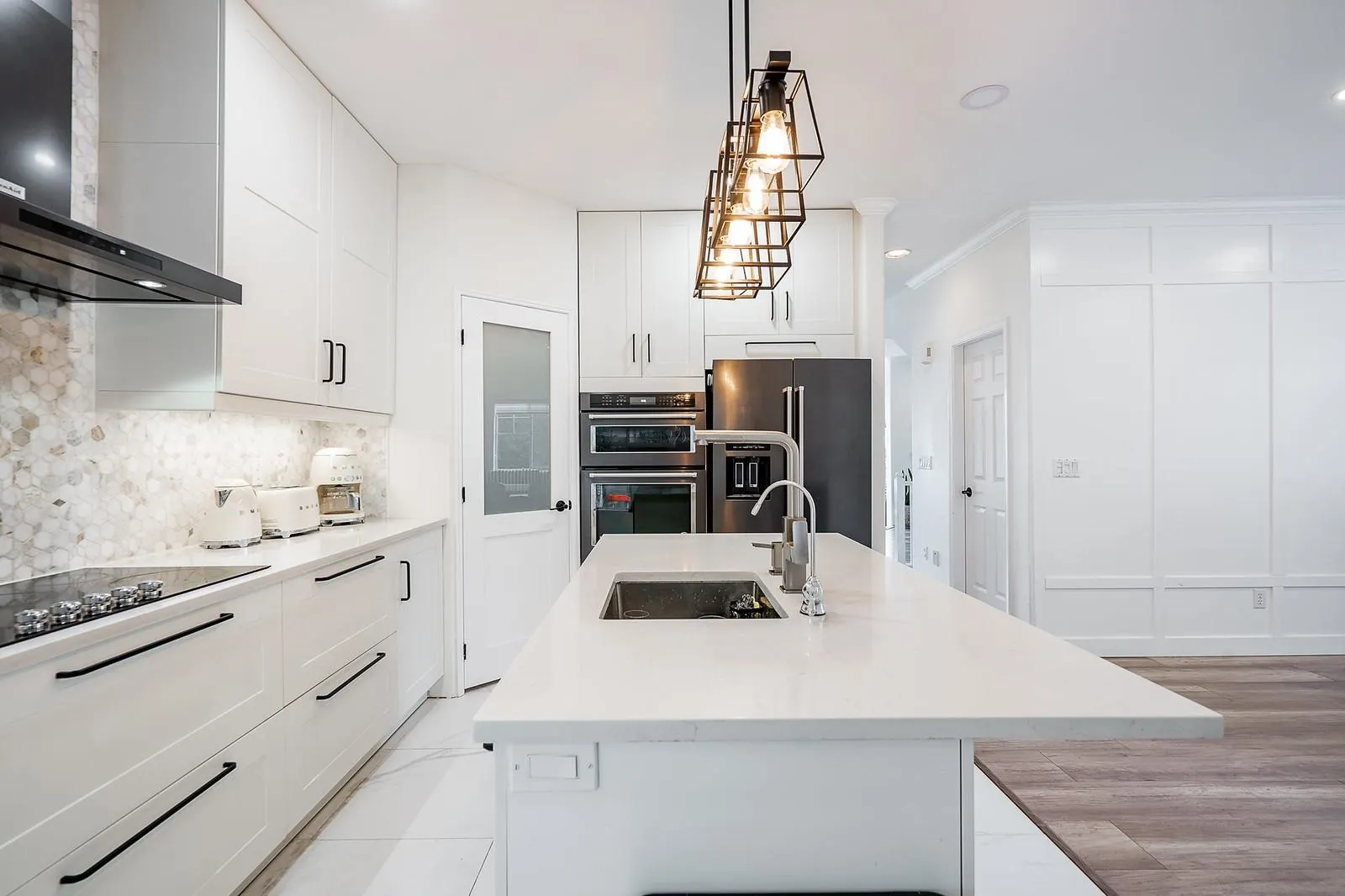 7 2979 Panorama Drive
