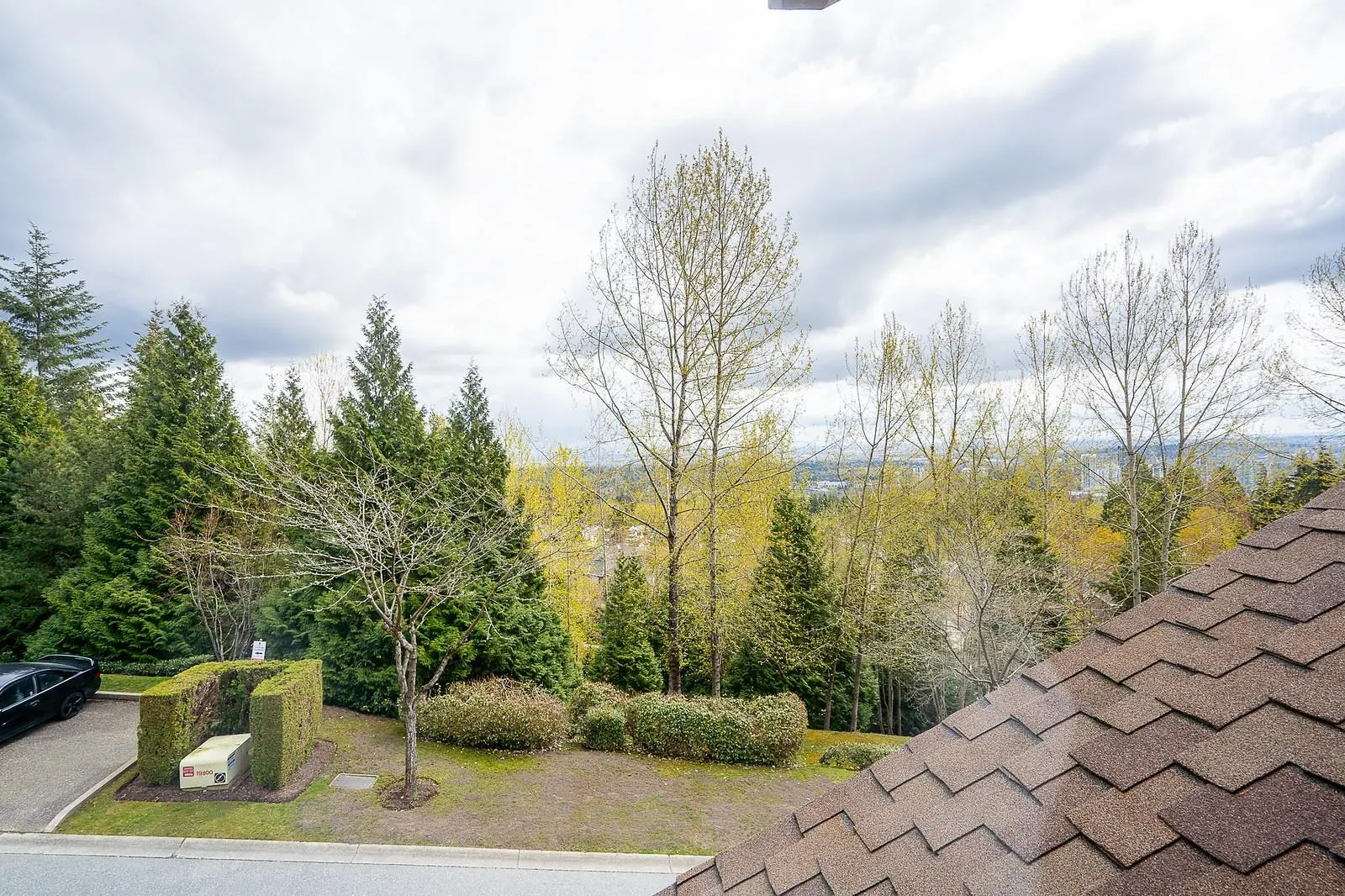 7 2979 Panorama Drive