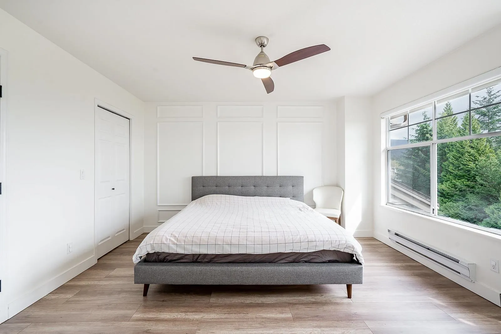 7 2979 Panorama Drive