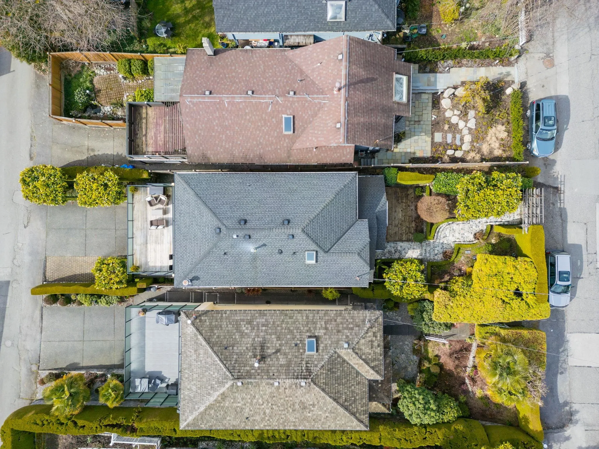 1274 Esquimalt Avenue