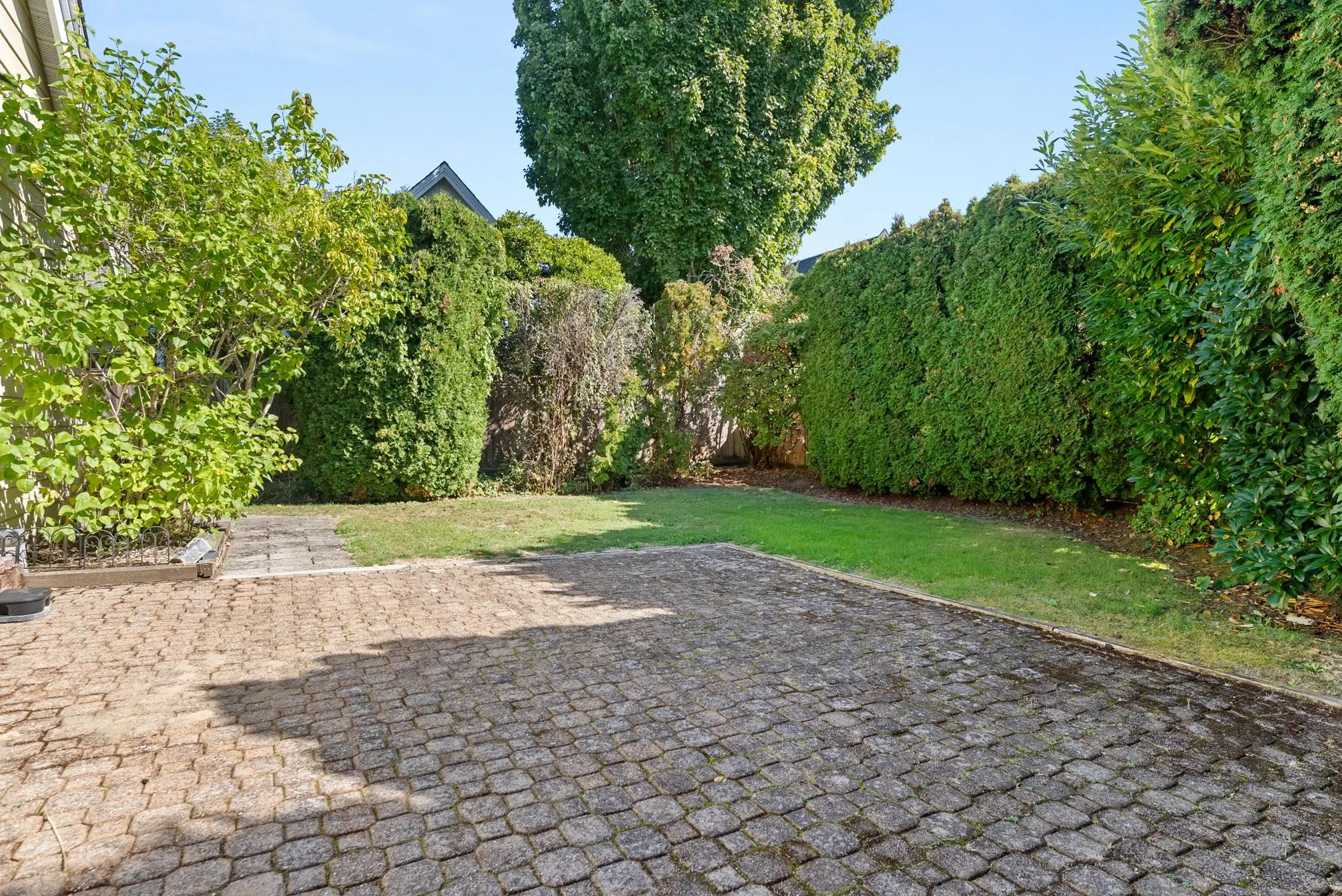 11180 Kingfisher Drive