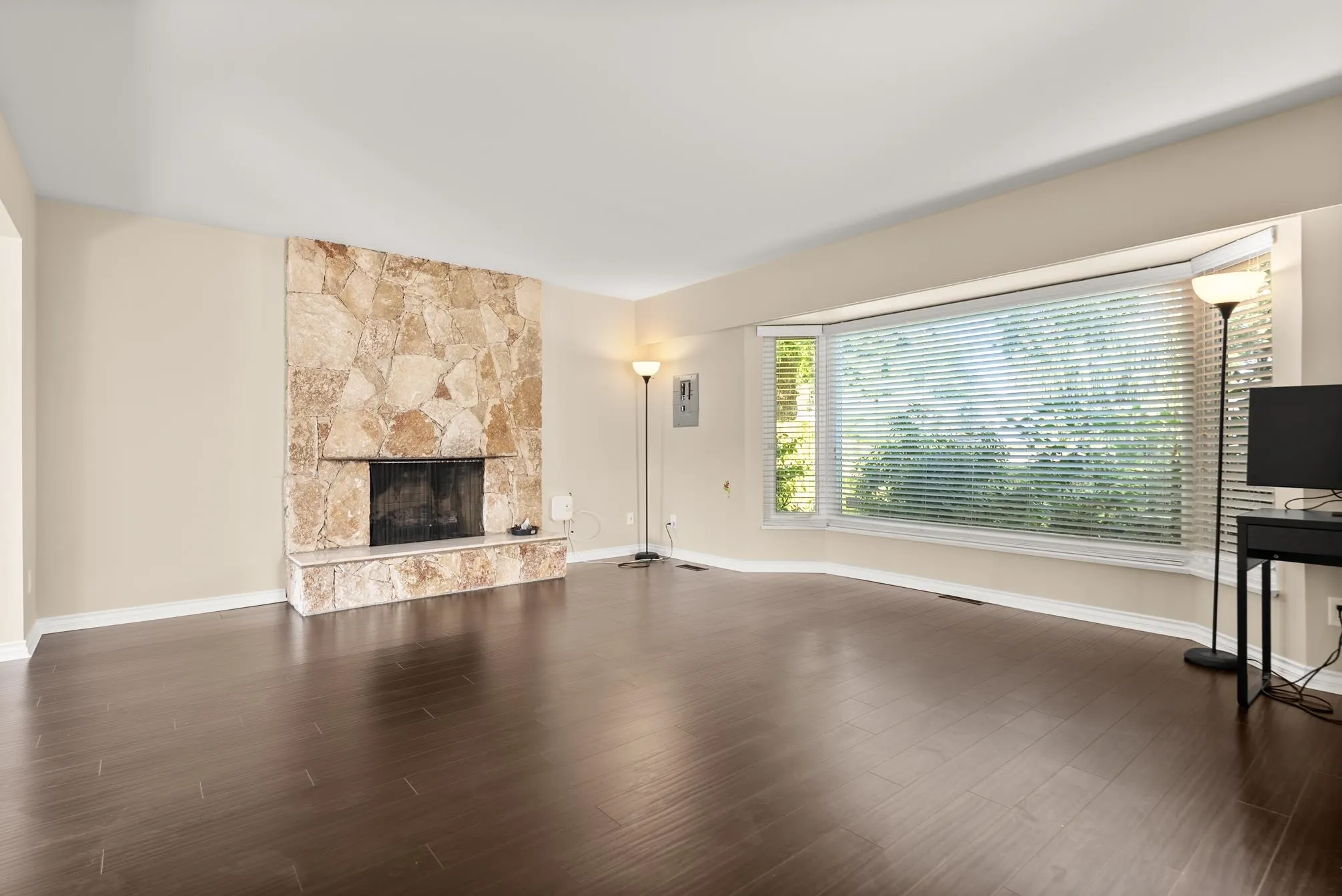 11180 Kingfisher Drive