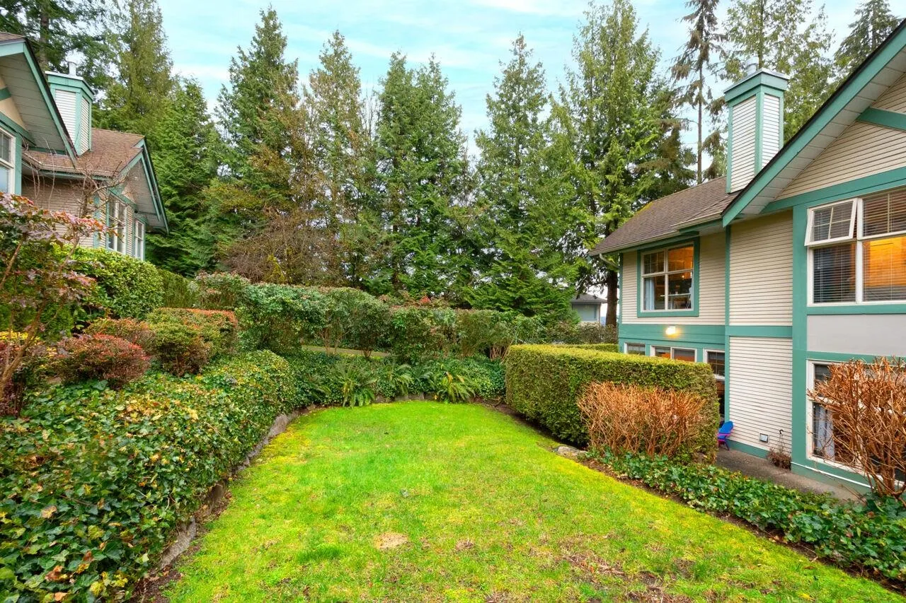 78 65 Foxwood Drive