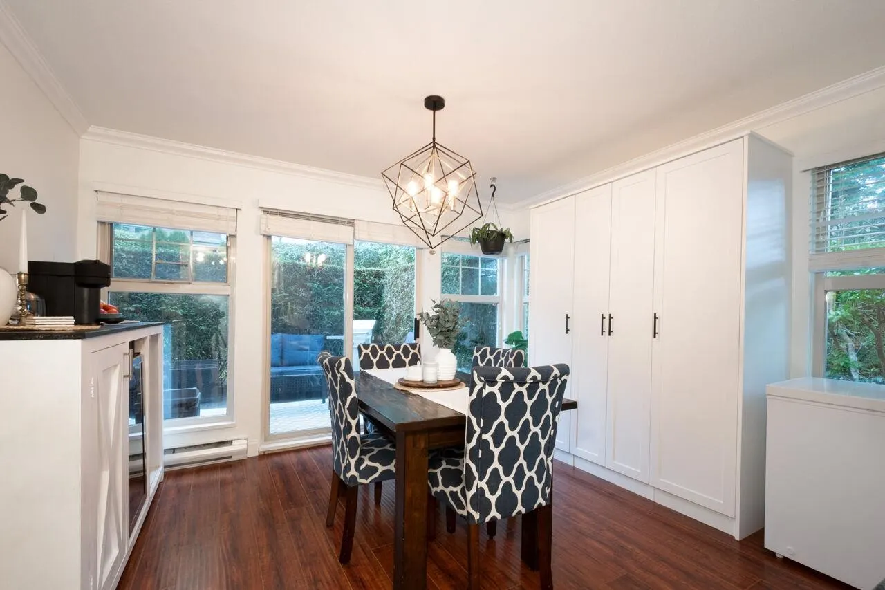 78 65 Foxwood Drive