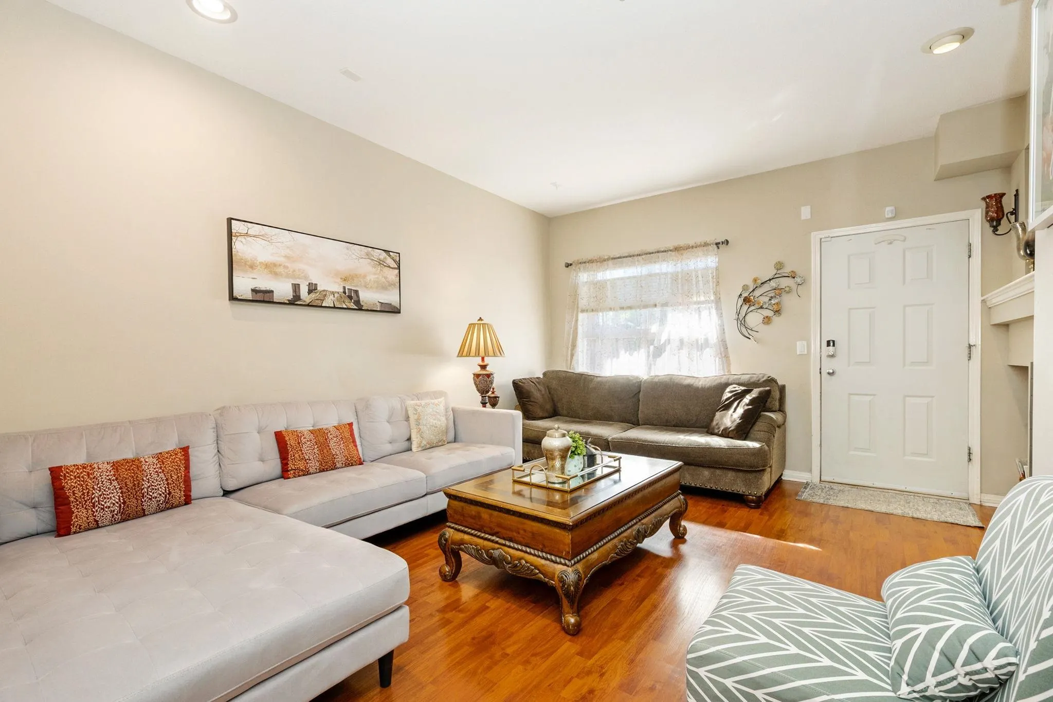 64 1055 Riverwood Gate