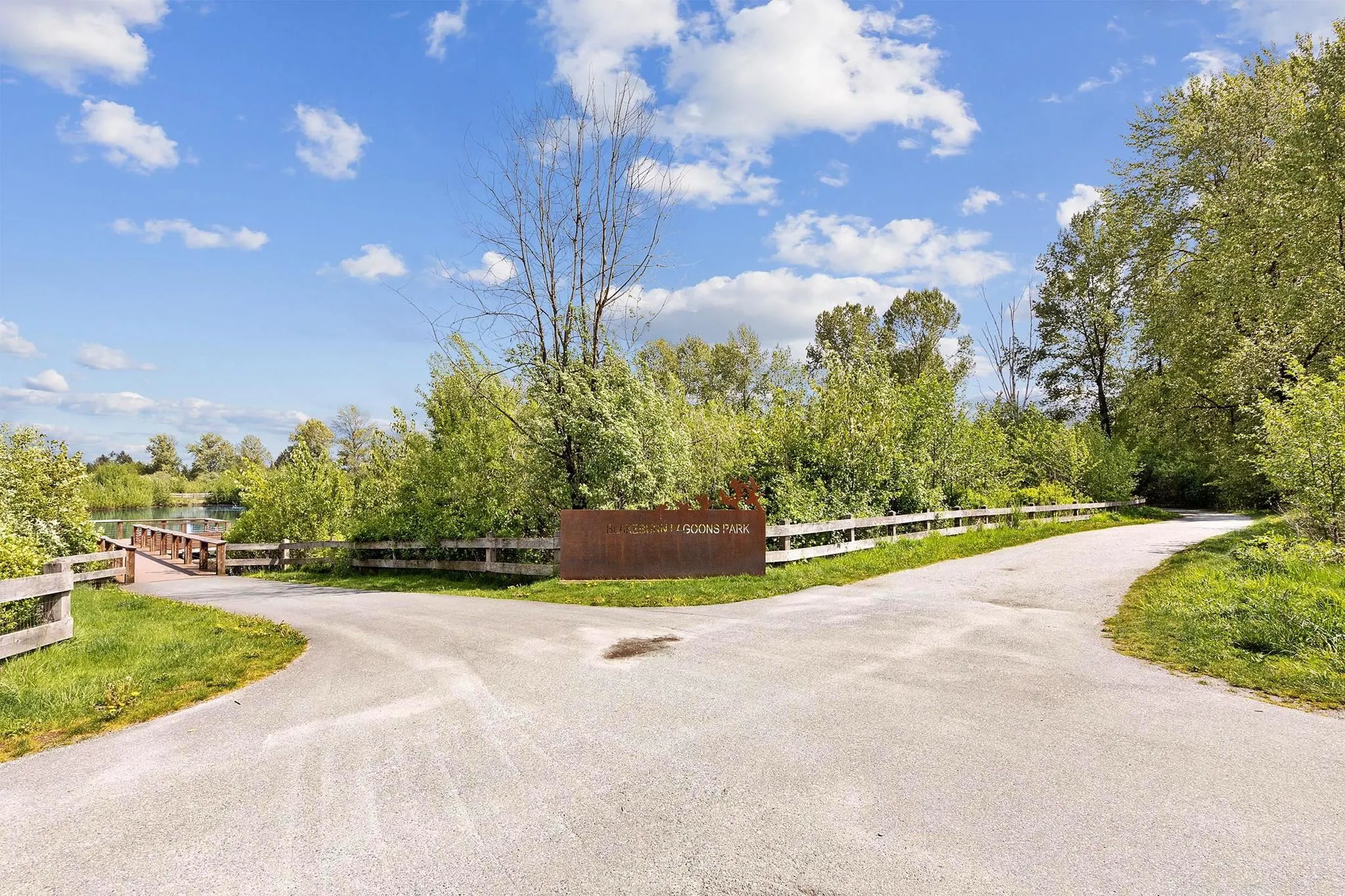 64 1055 Riverwood Gate