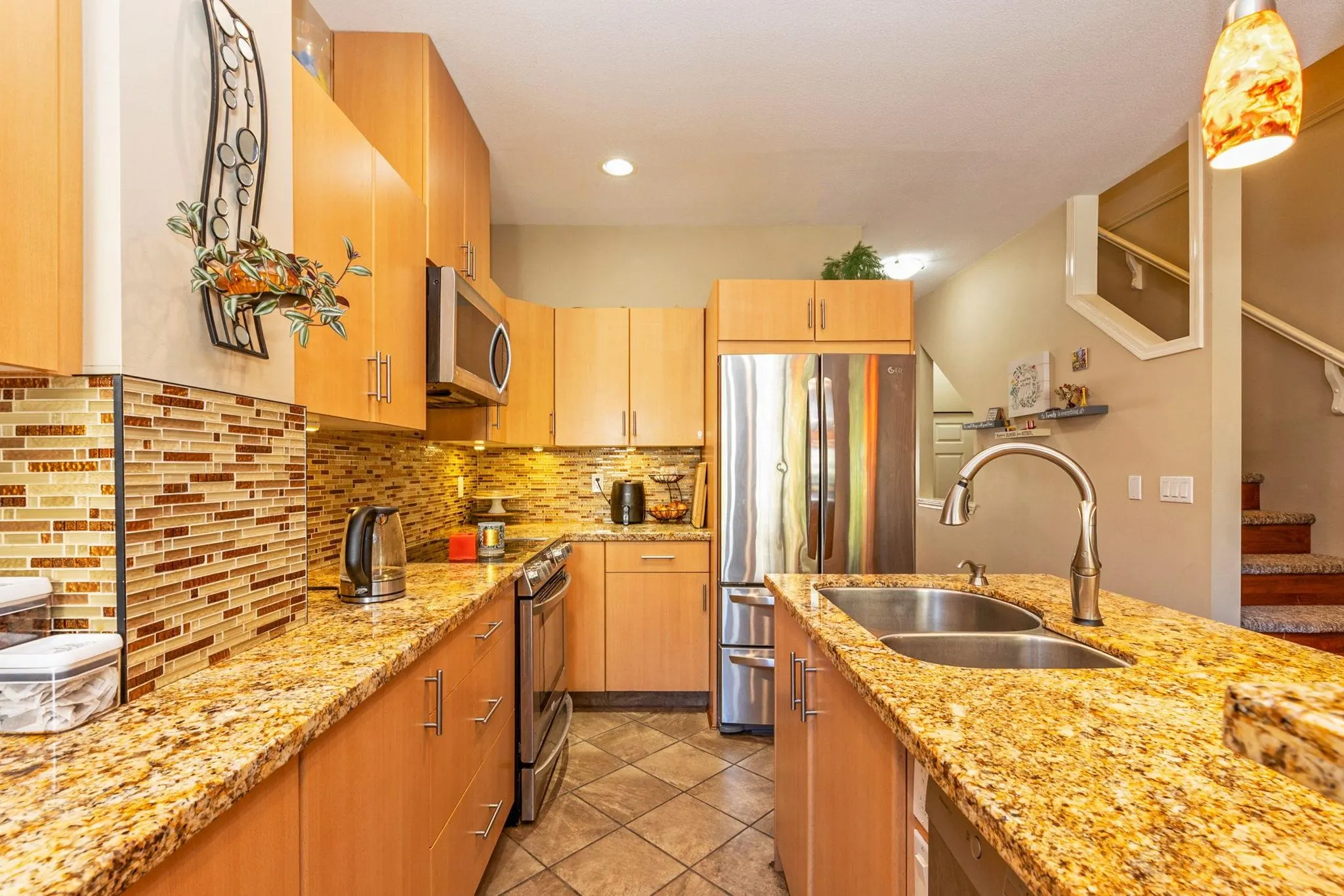 64 1055 Riverwood Gate