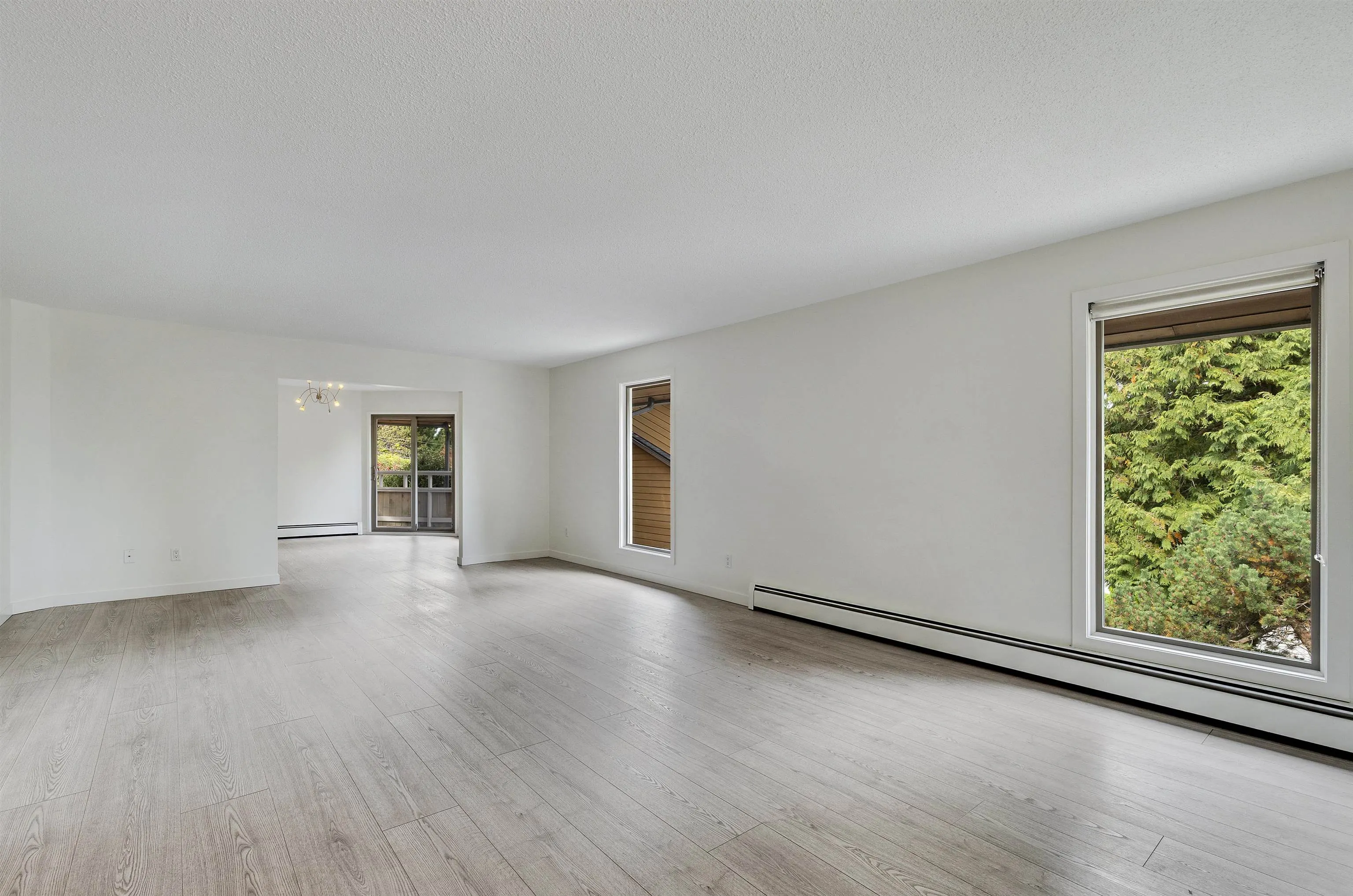 565 Tralee Crescent