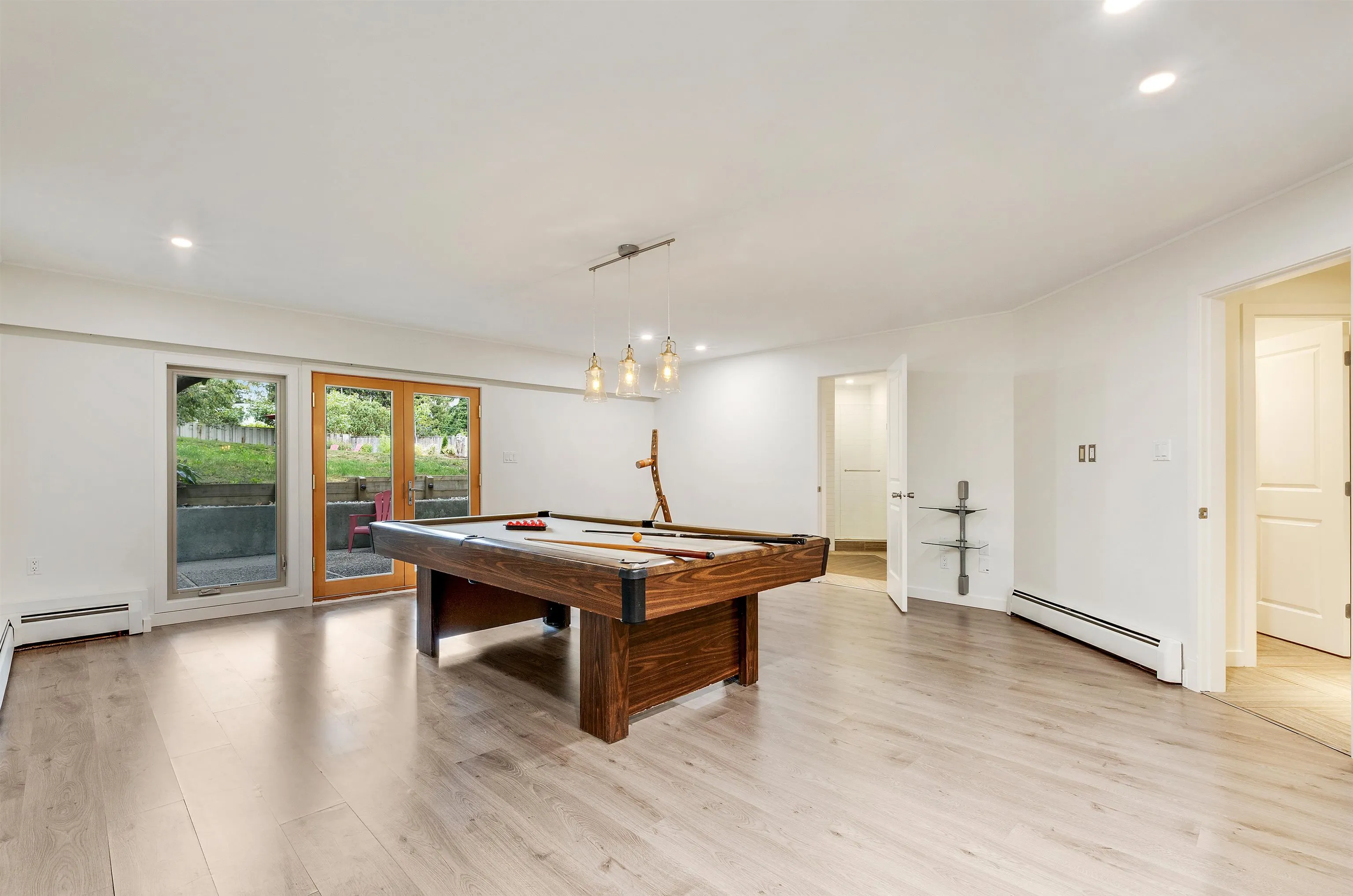 565 Tralee Crescent