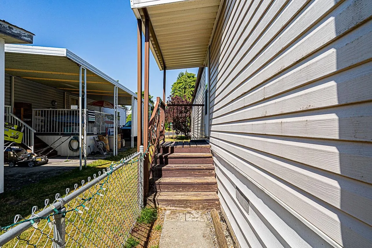 6 8670 156 Street