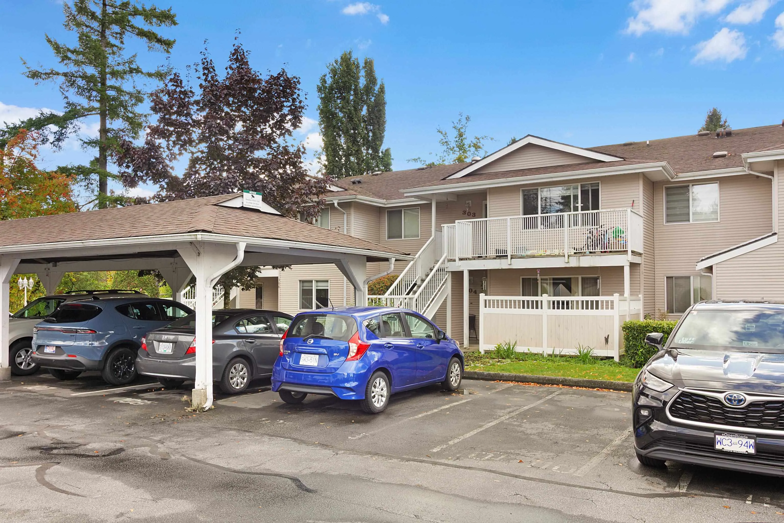 303 13955 72 Avenue