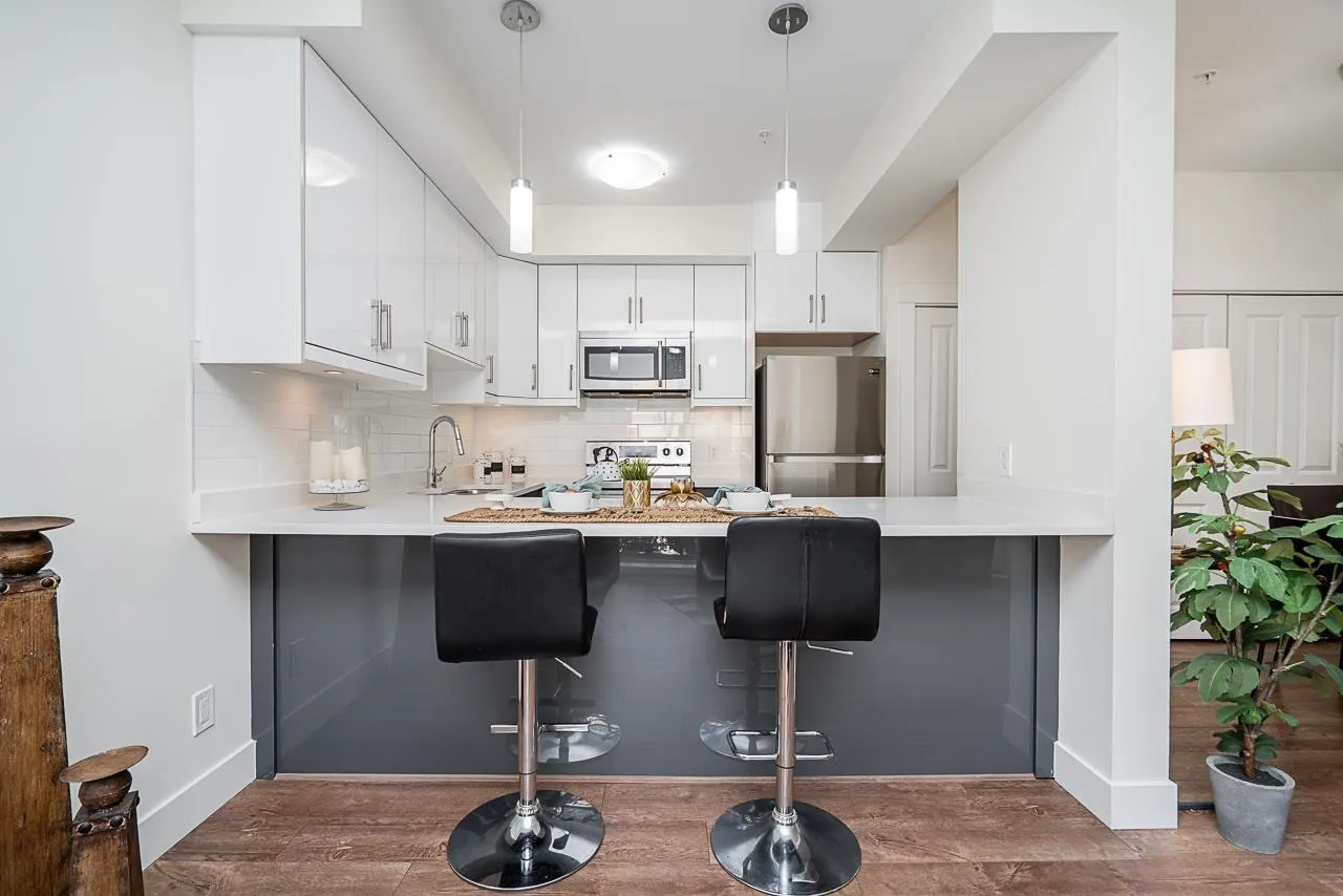 12 4033 Dominion Street