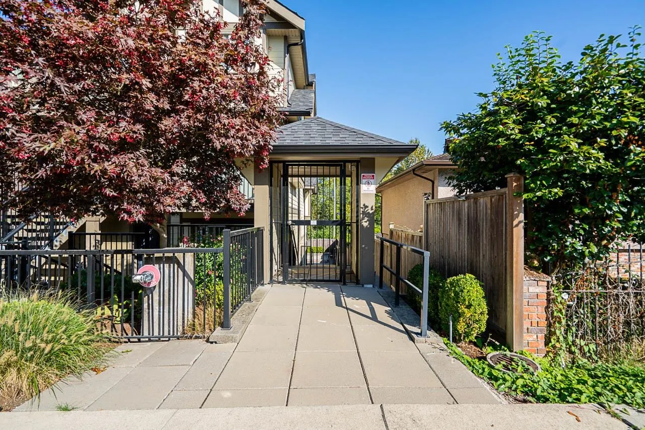 12 4033 Dominion Street