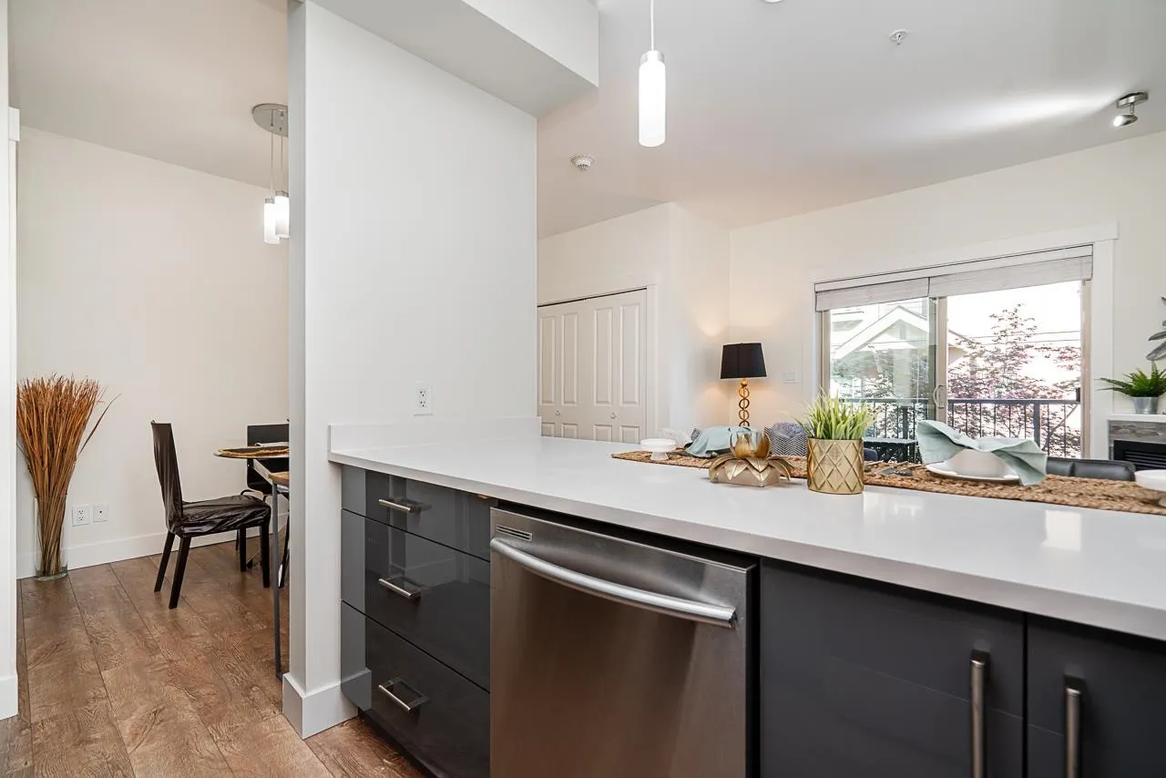 12 4033 Dominion Street