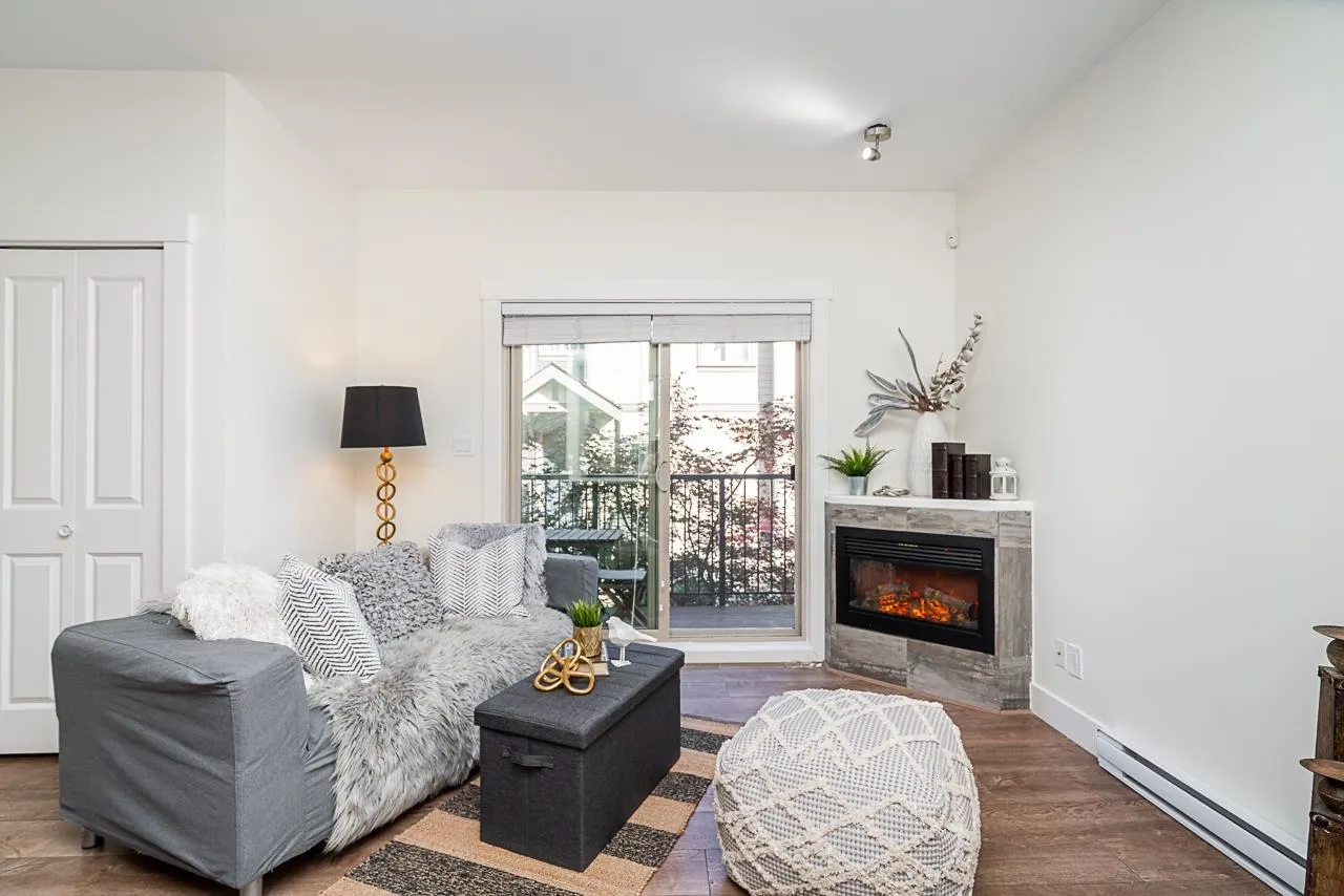 12 4033 Dominion Street