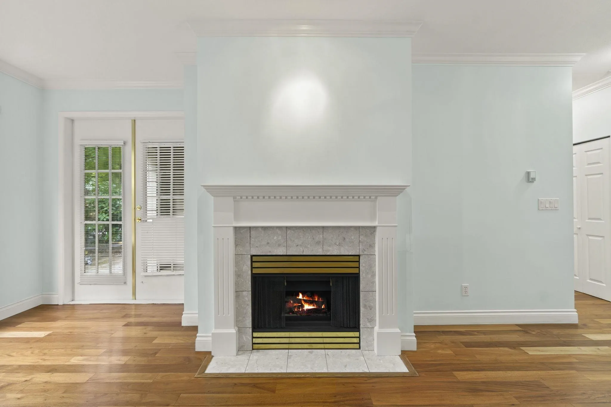 130 3098 Guildford Way