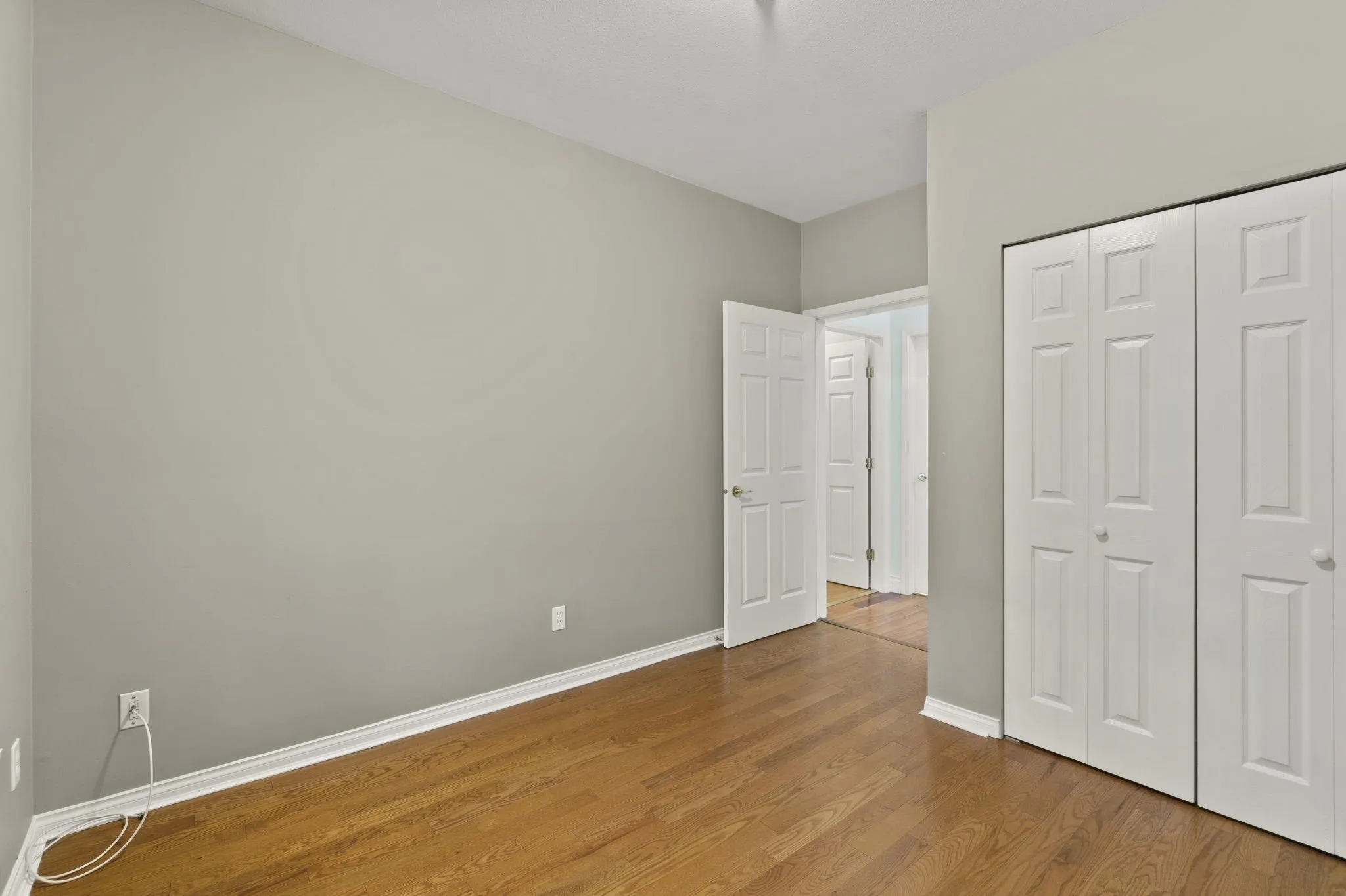 130 3098 Guildford Way