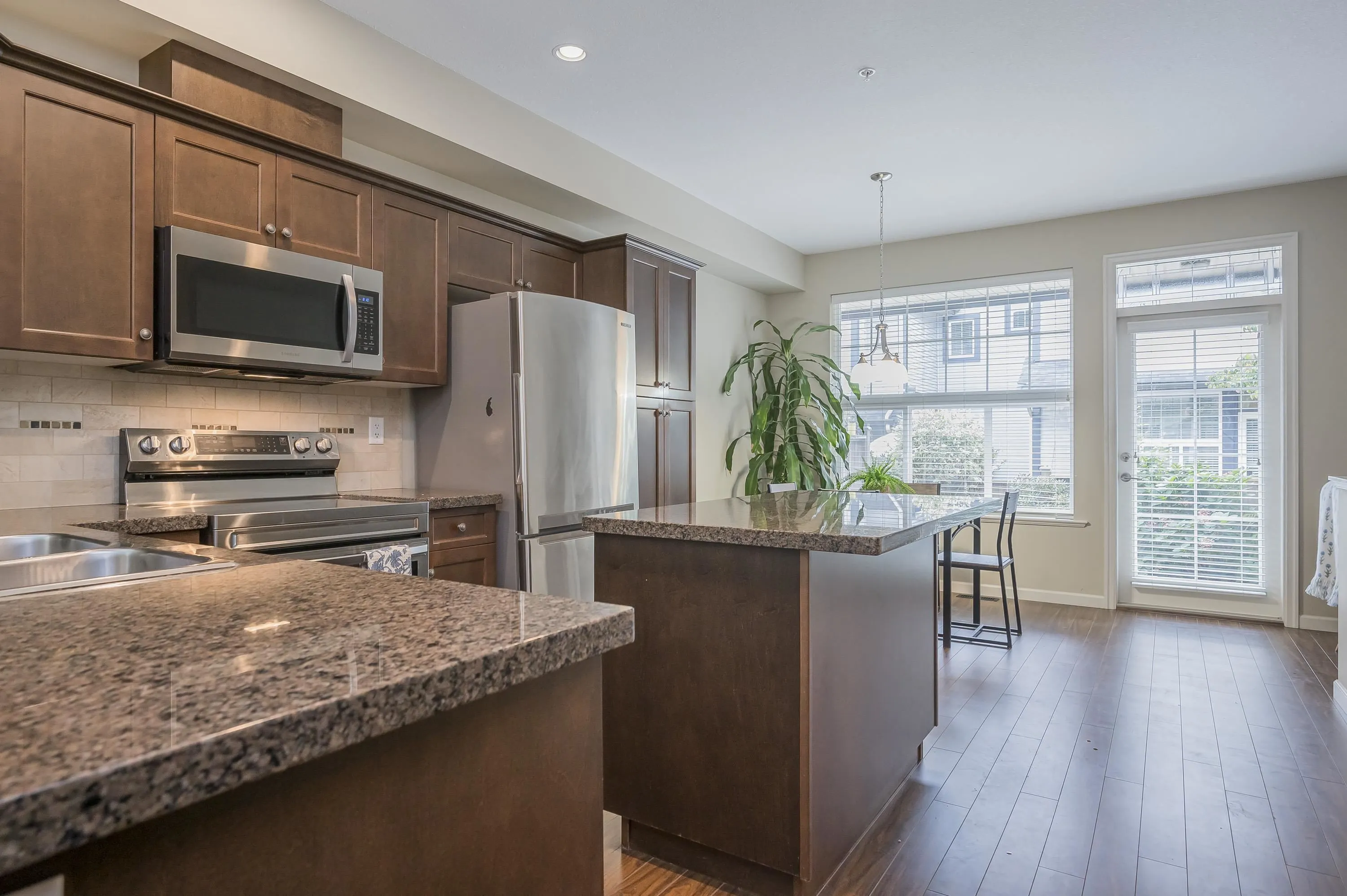 61 20831 70 Avenue