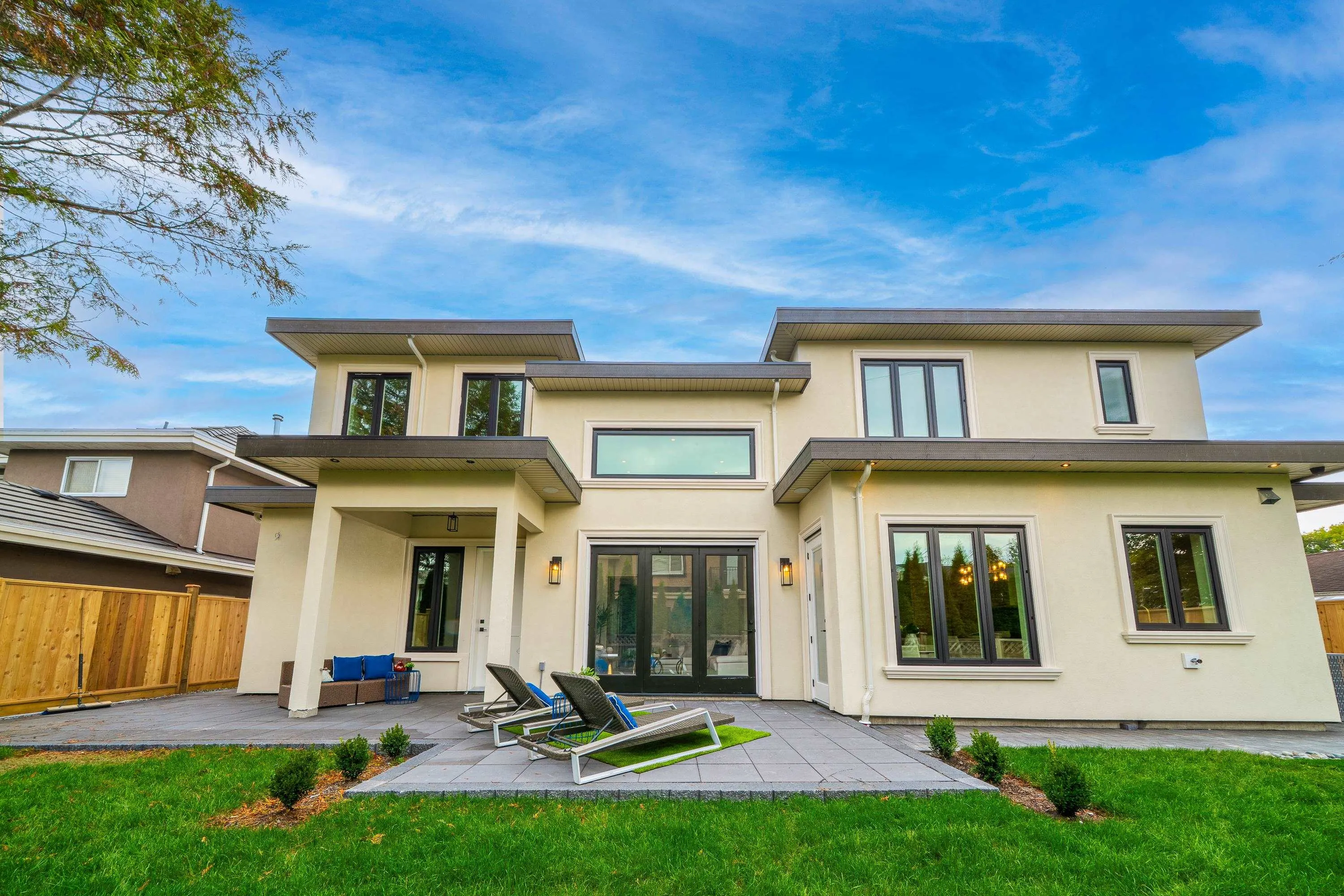 8411 Elsmore Road