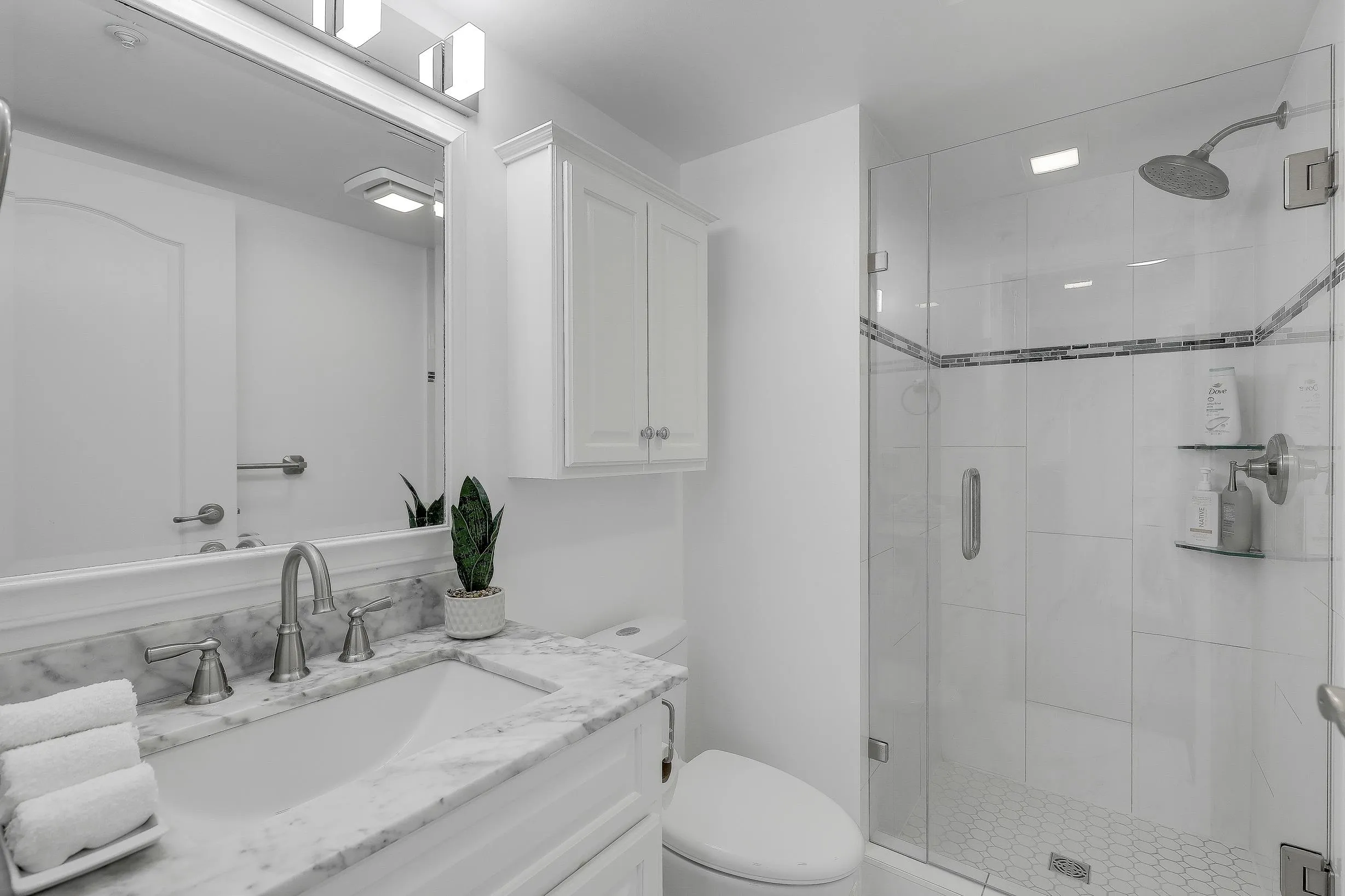 201 5450 208 Street