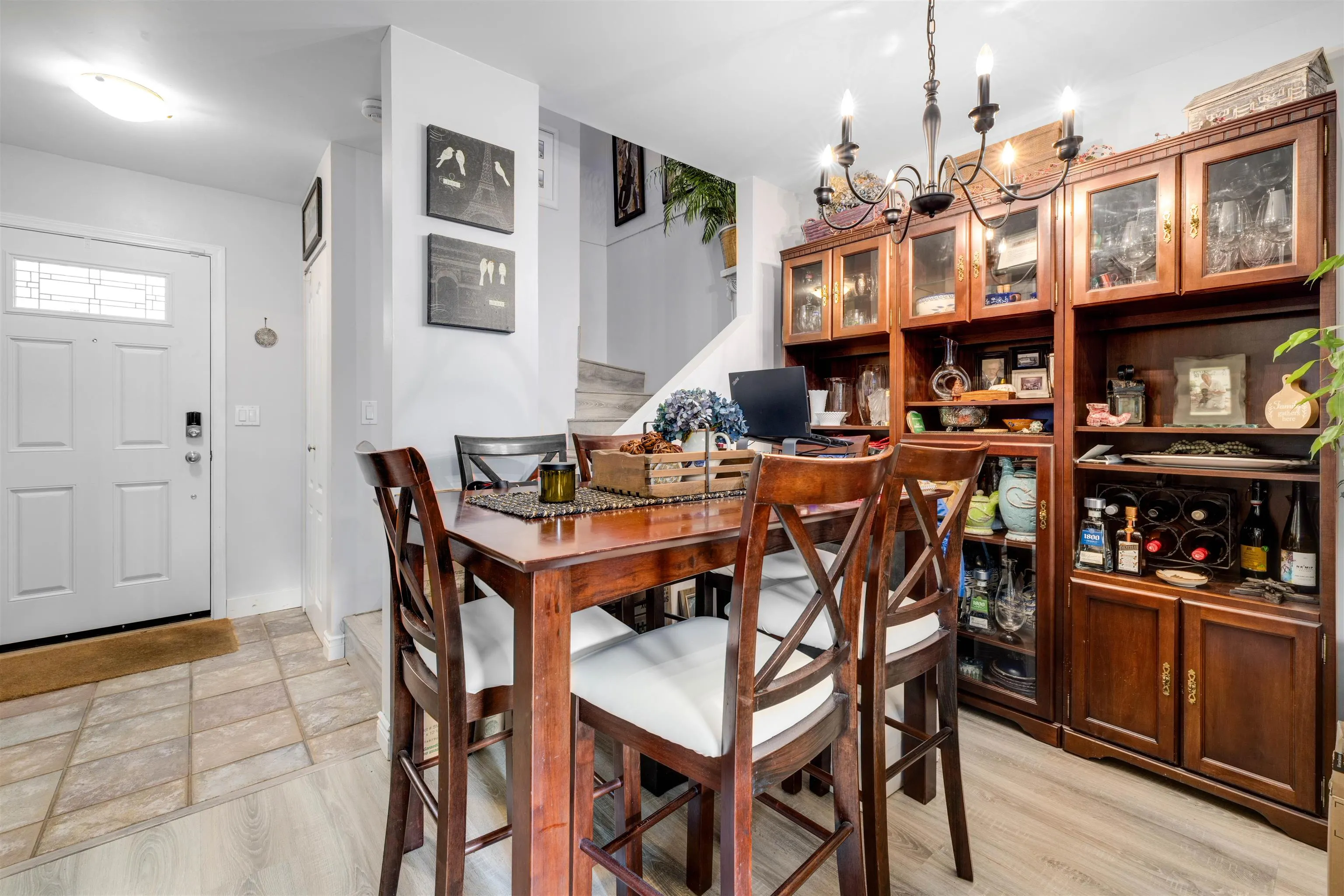 6211 W Greenside Drive