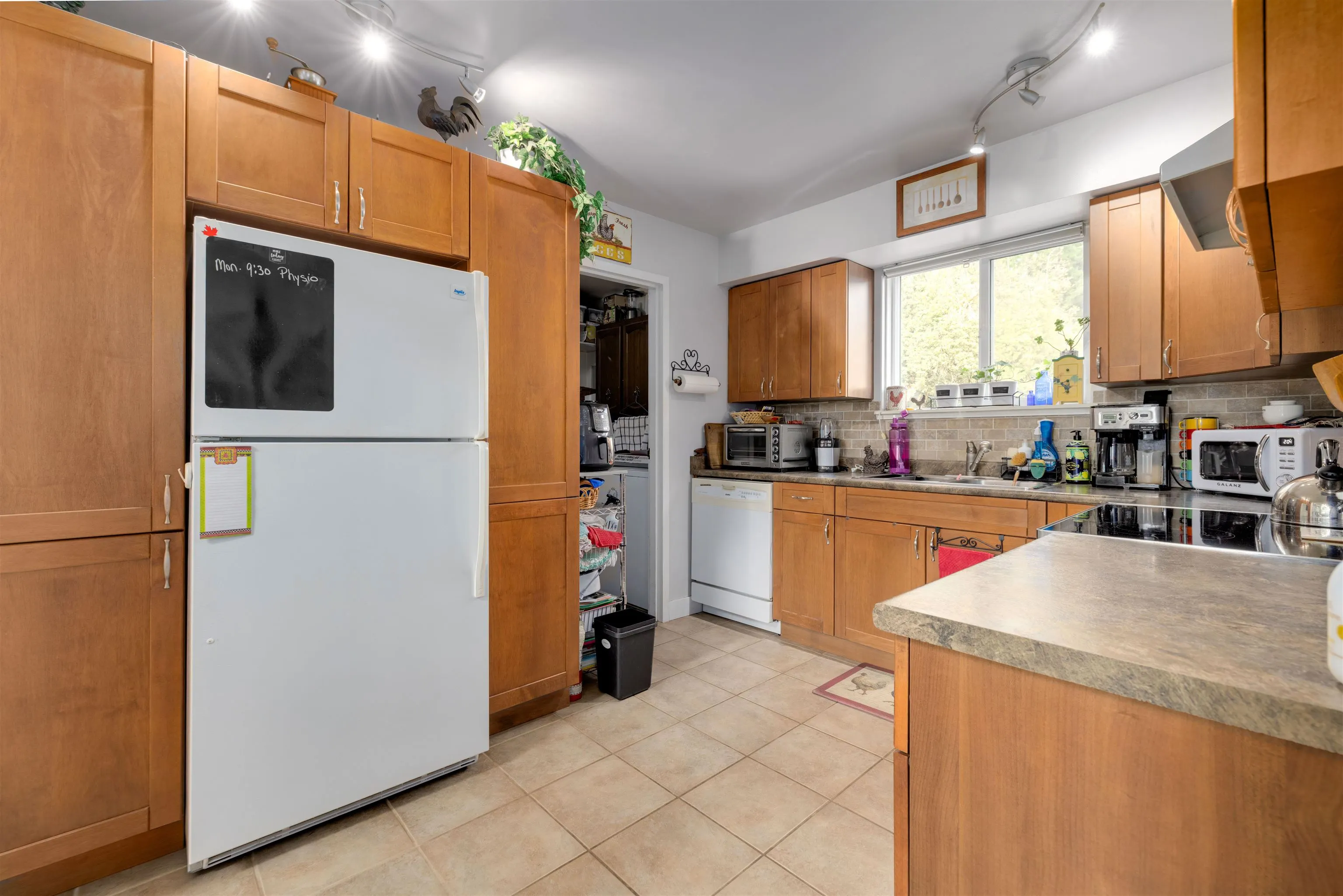 6211 W Greenside Drive