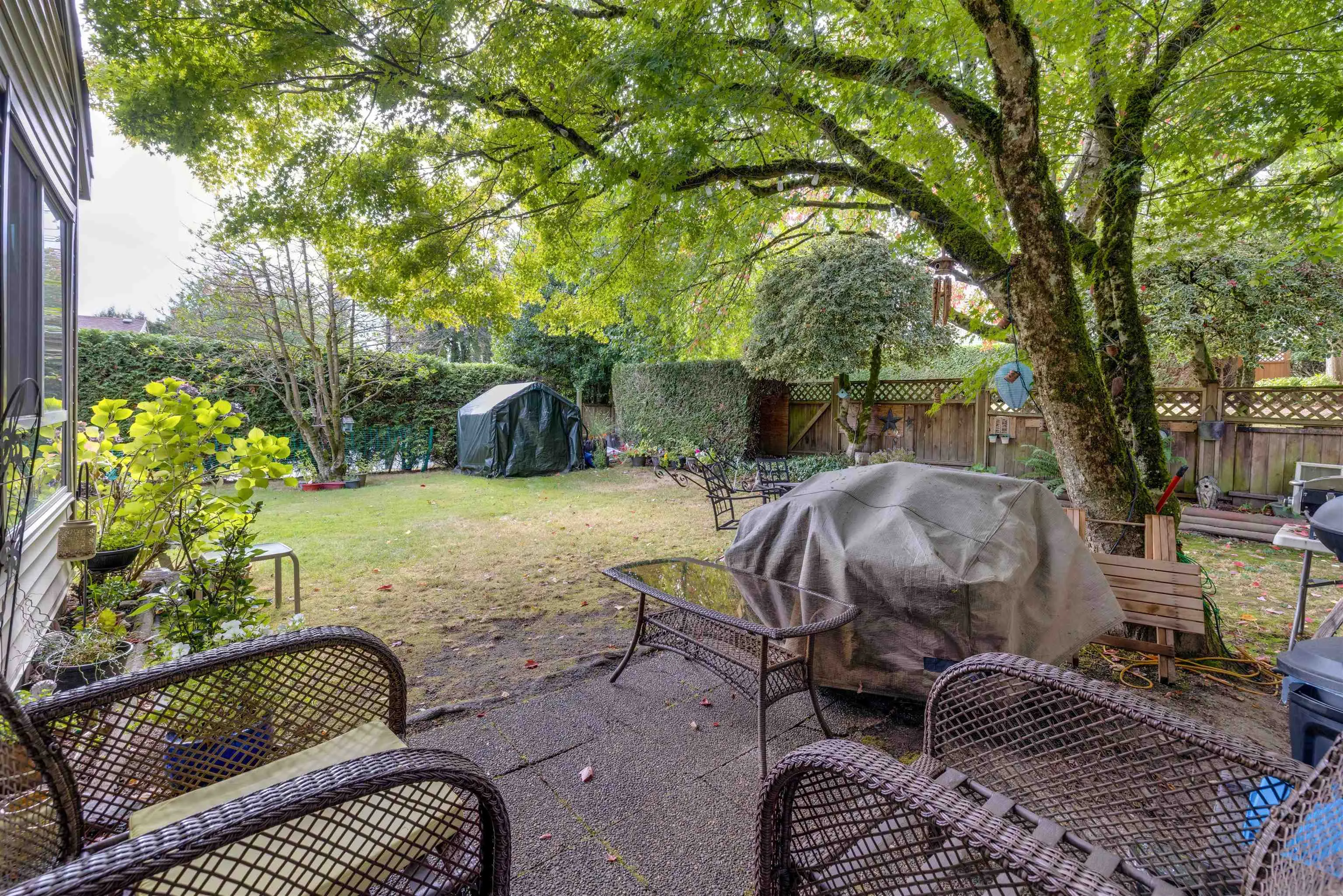 6211 W Greenside Drive