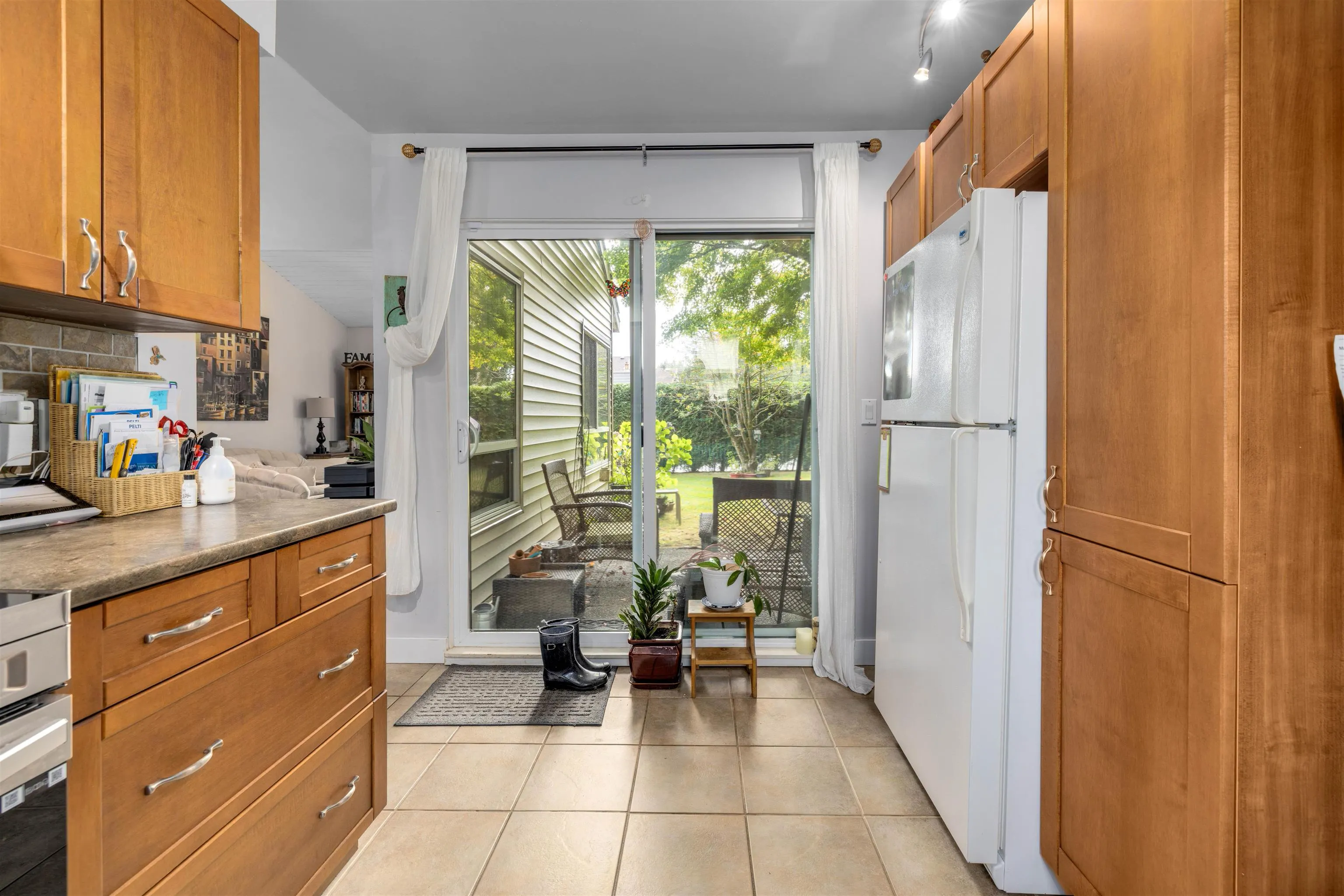 6211 W Greenside Drive