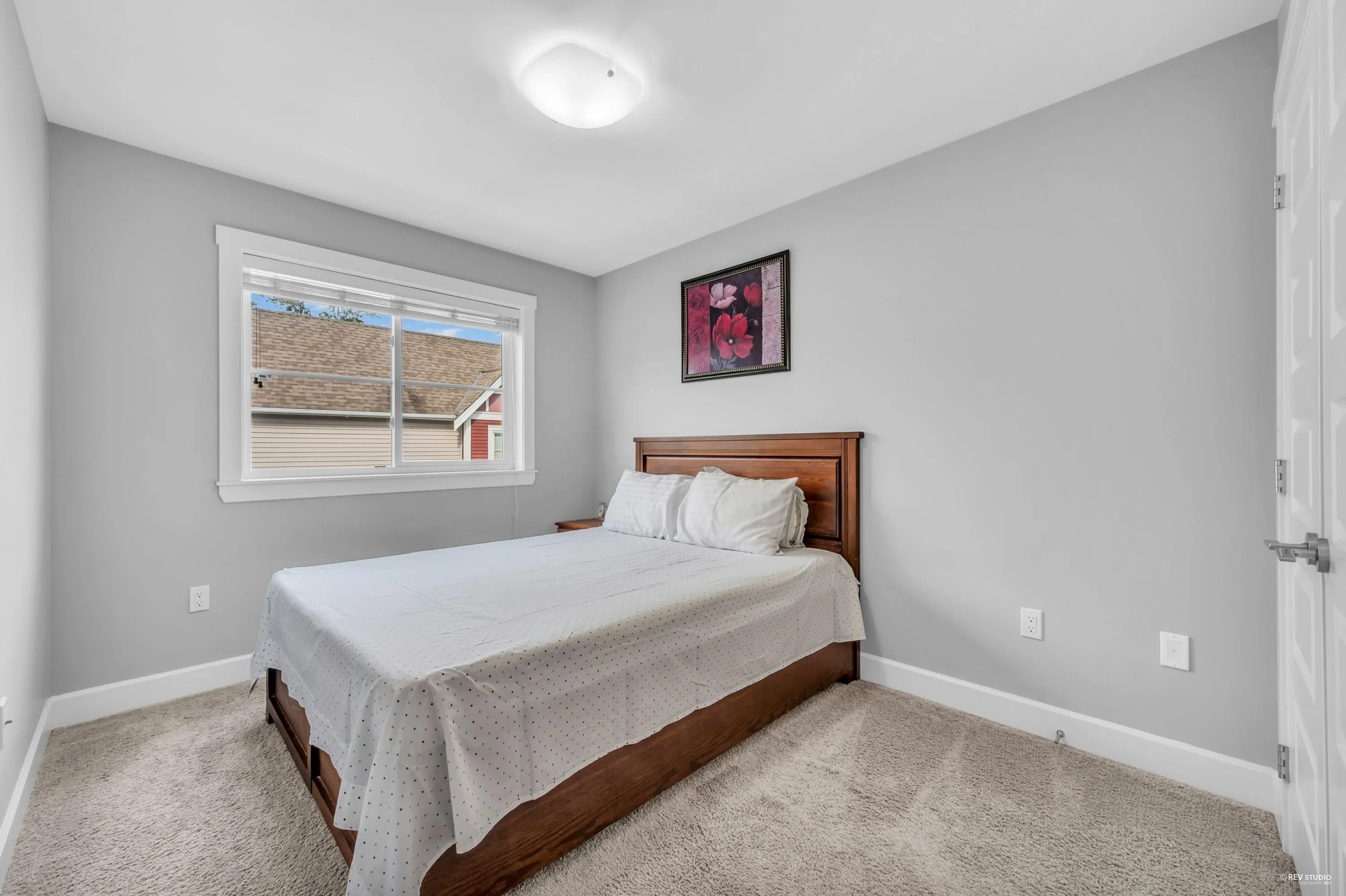 16 14320 103a Avenue