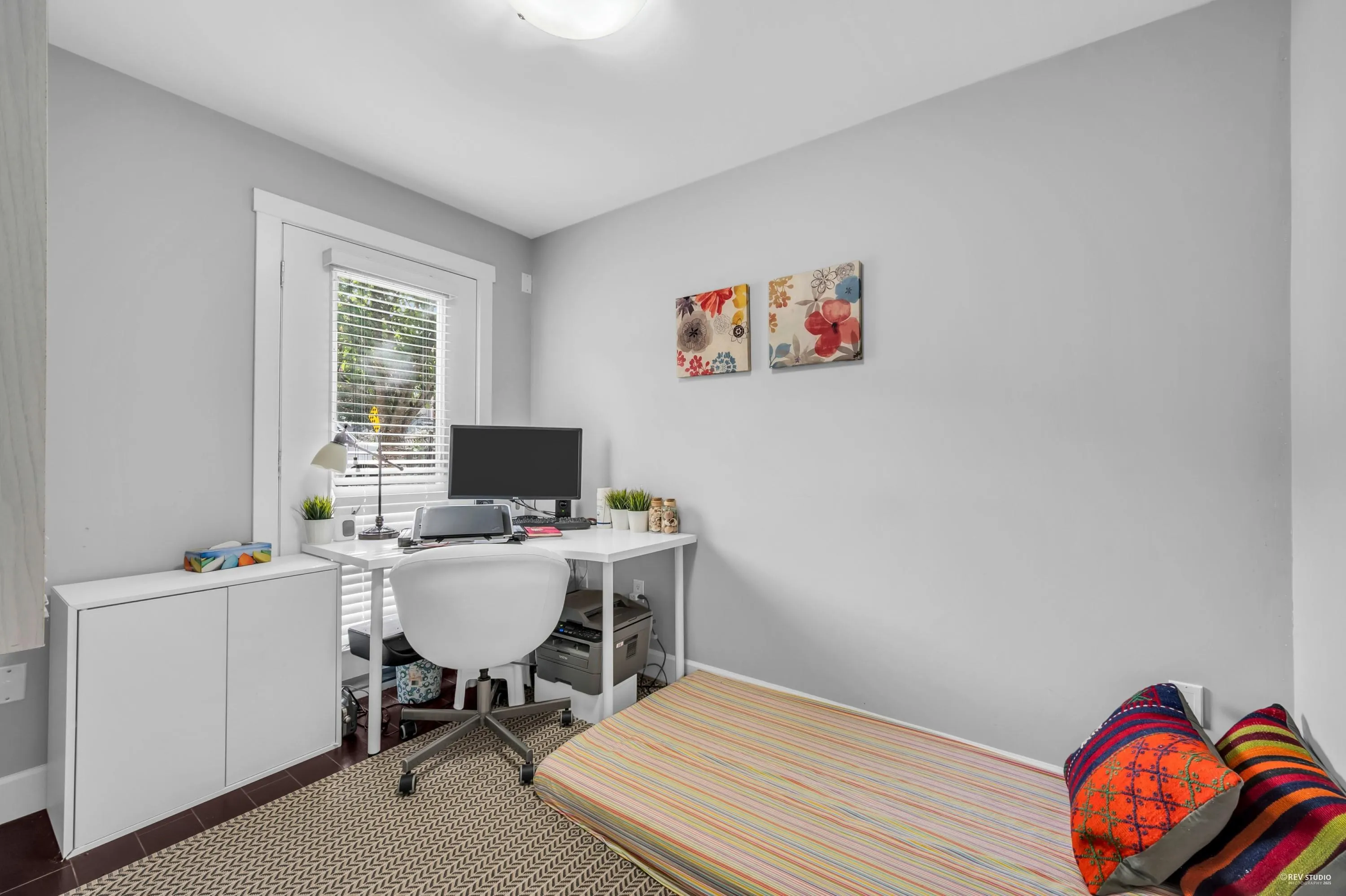 16 14320 103a Avenue