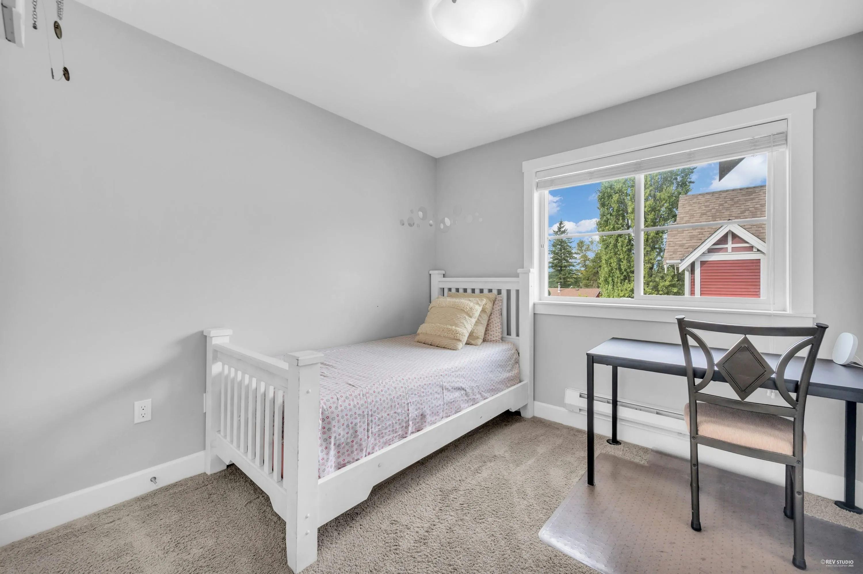 16 14320 103a Avenue