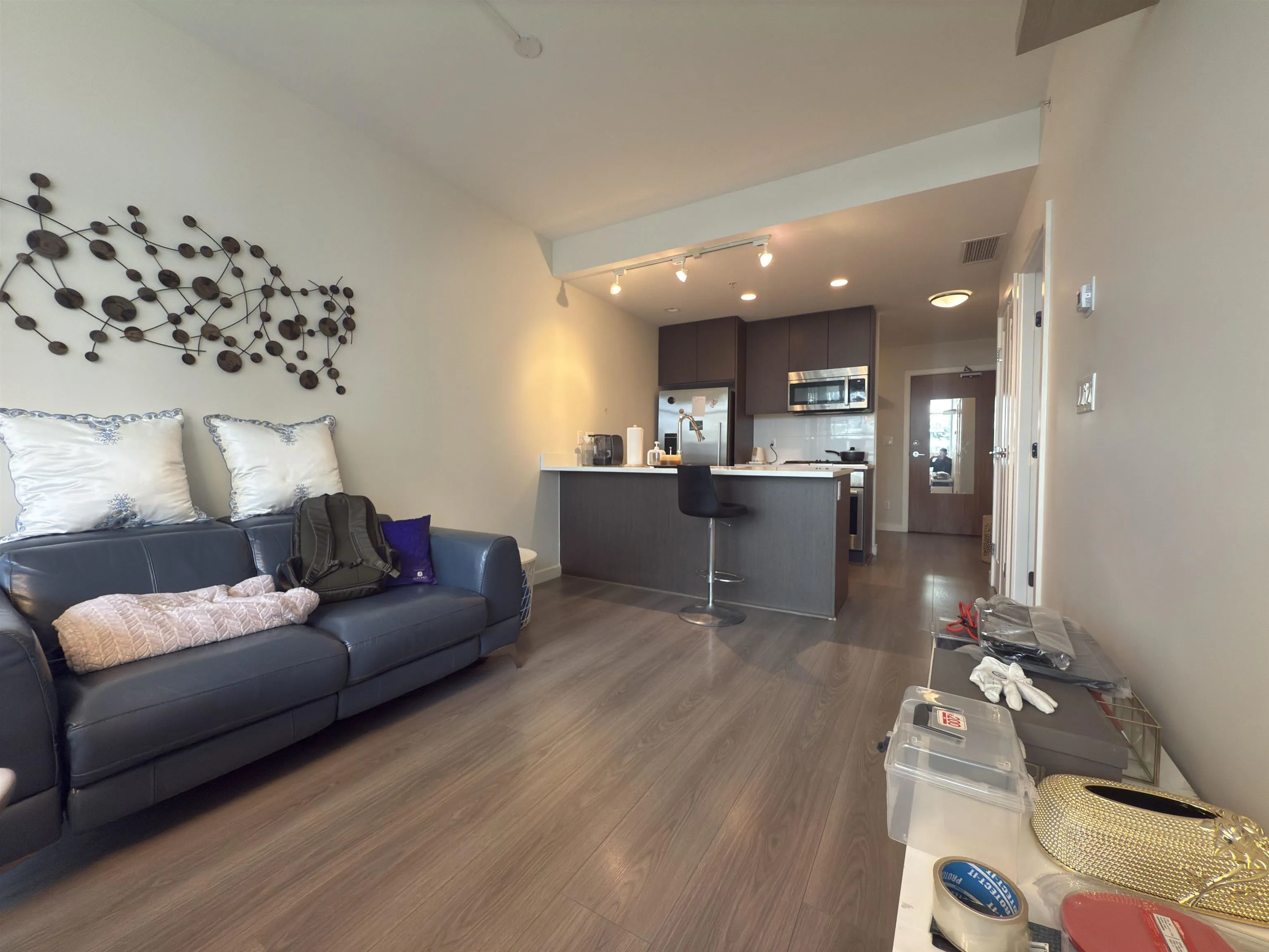 707 8628 Hazelbridge Way