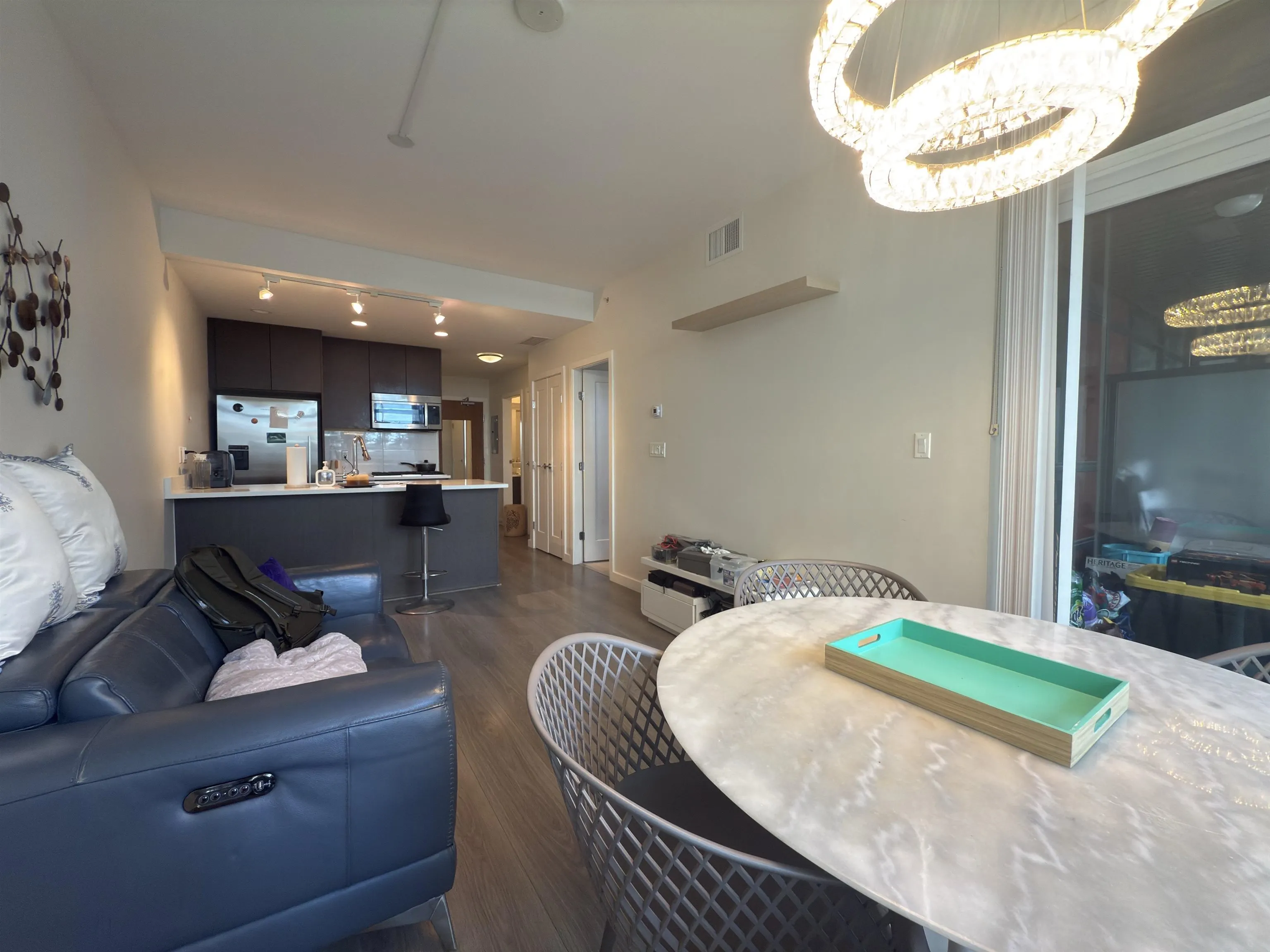 707 8628 Hazelbridge Way