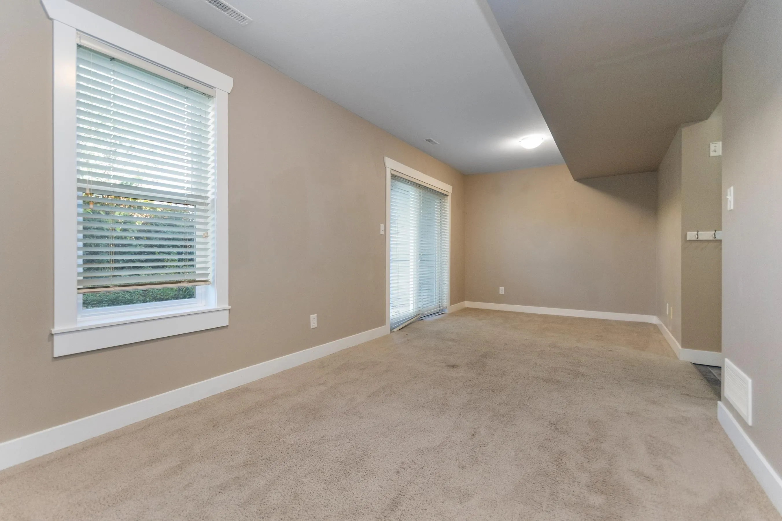 31 45085 Wolfe Road