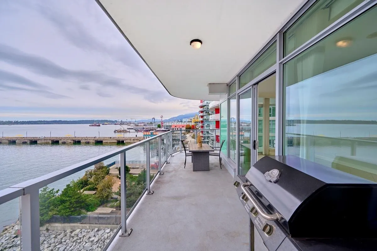 401 199 Victory Ship Way