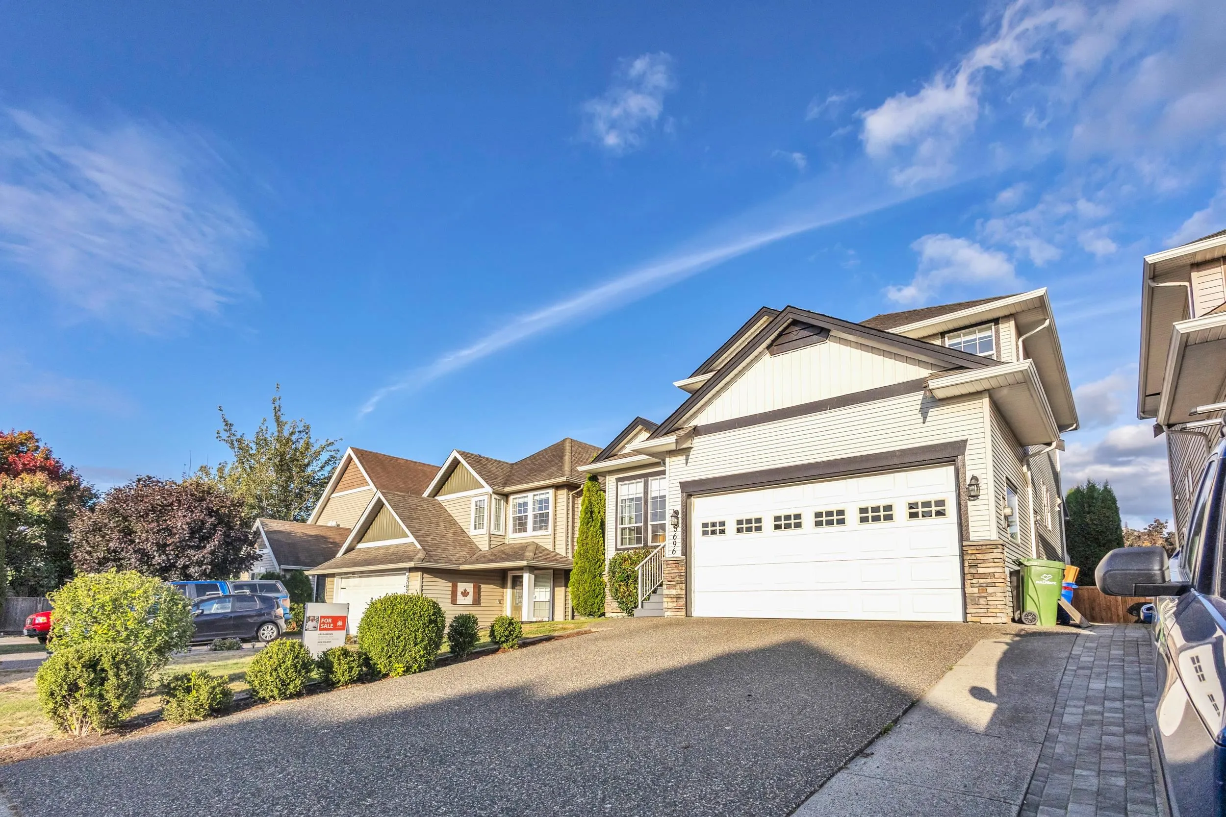 5696 Lindys Drive