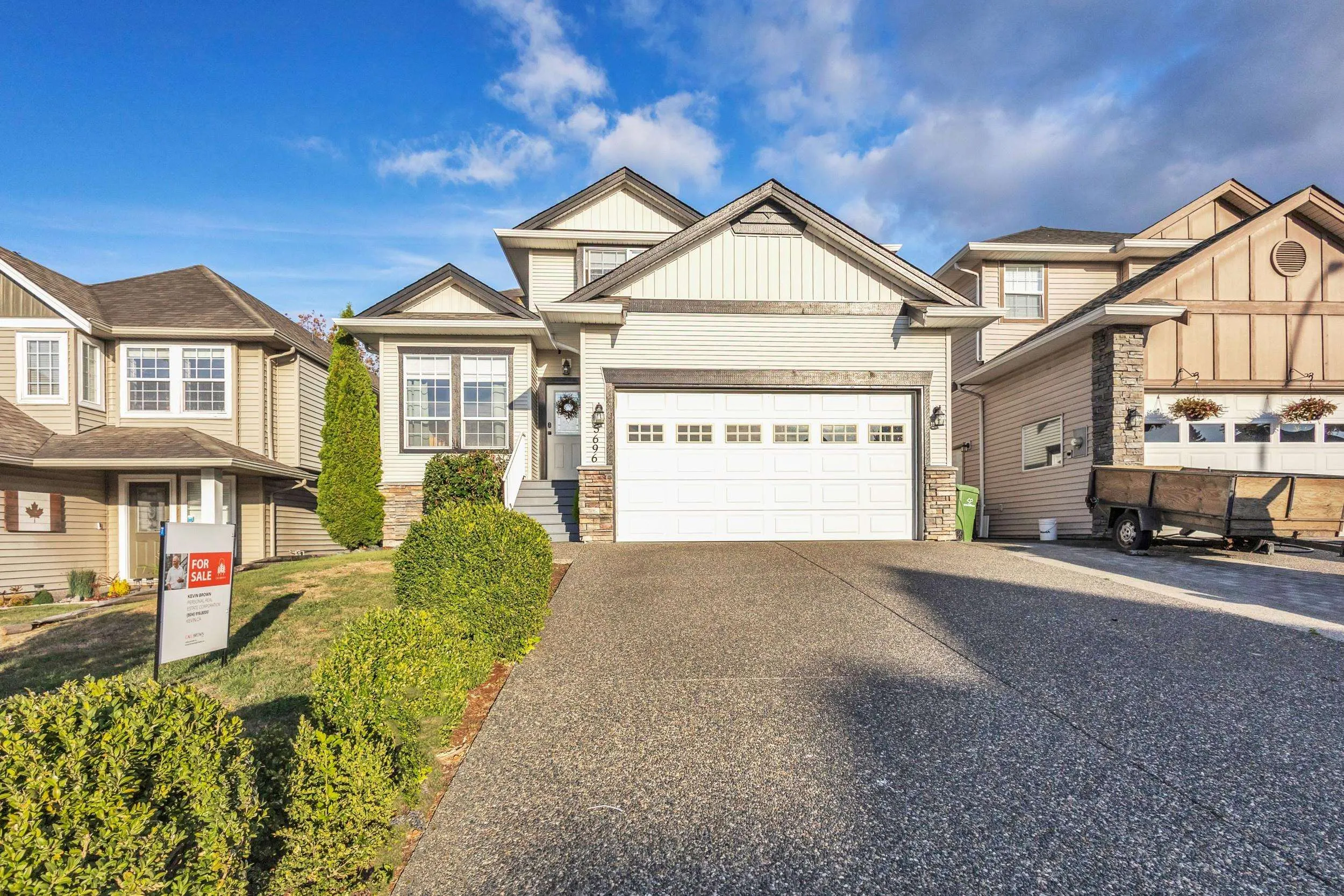 5696 Lindys Drive