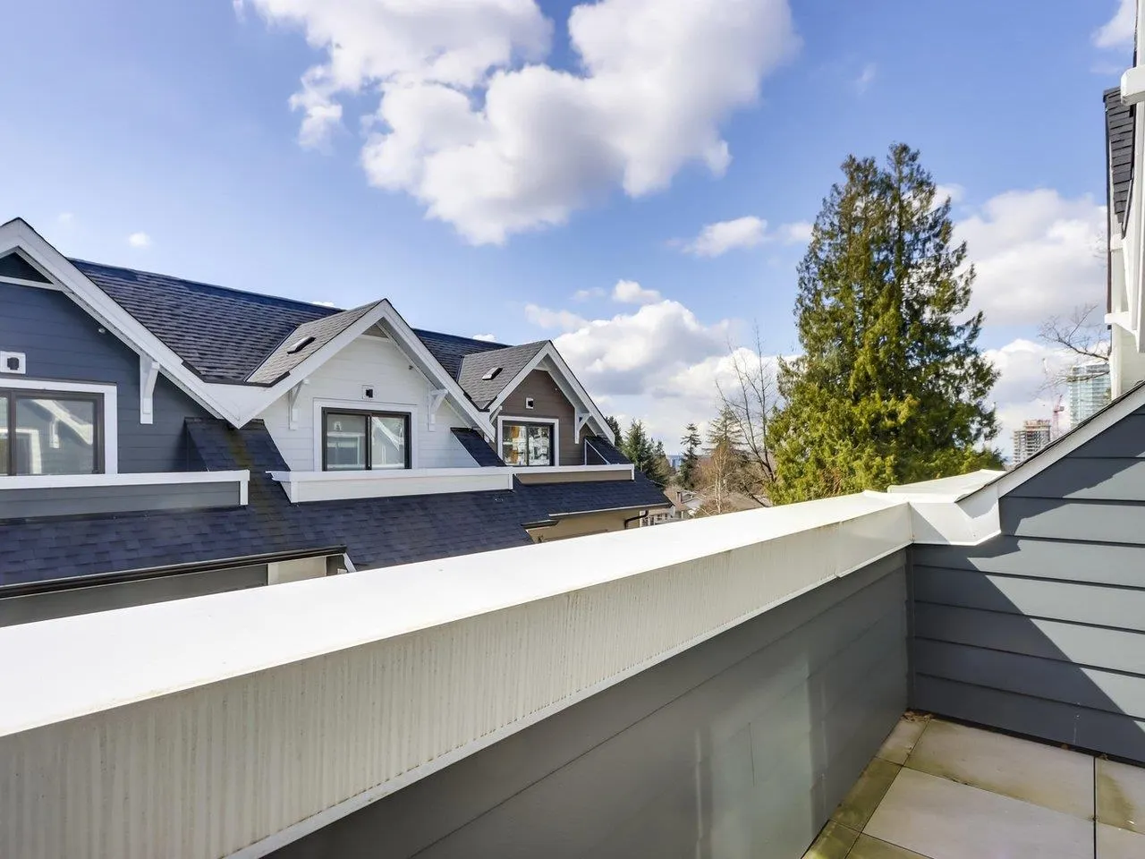 114 678 Fairview Street
