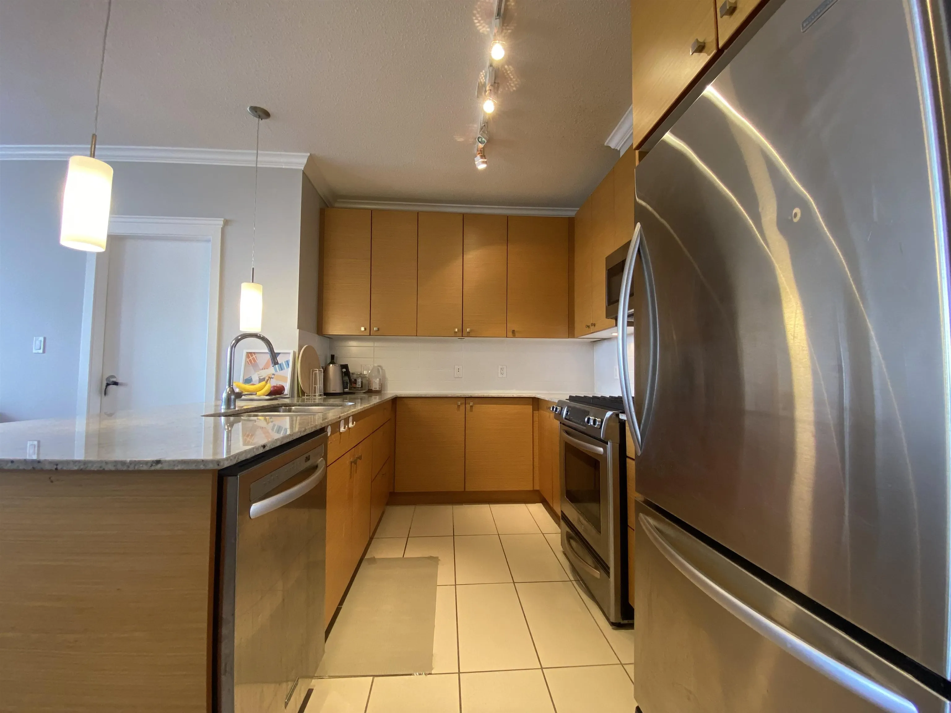 1605 7360 Elmbridge Way