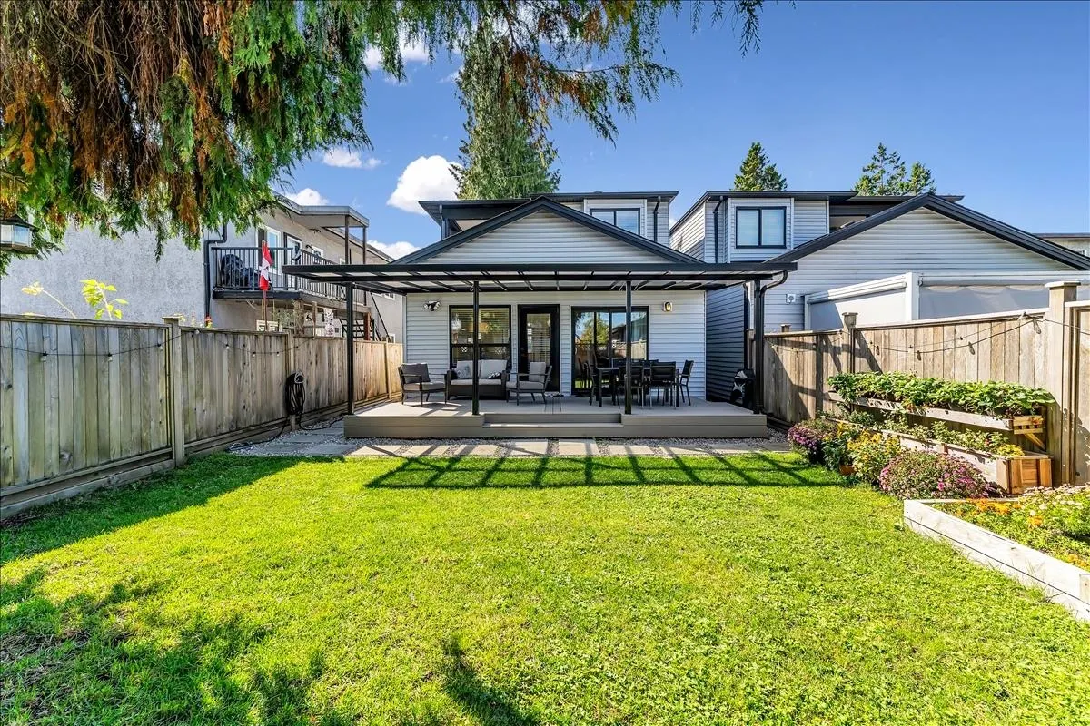 7430 Canada Way