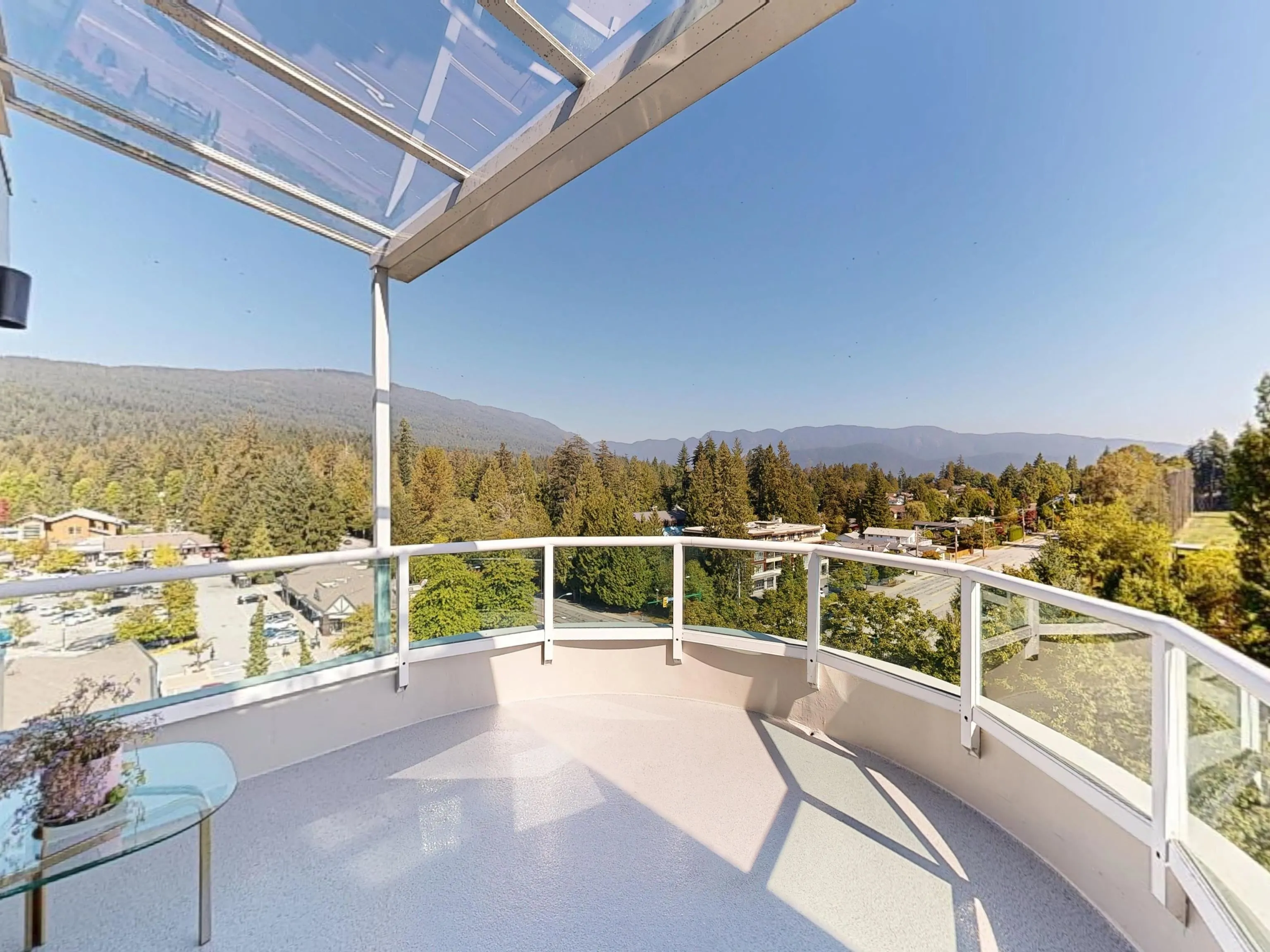 1005 995 Roche Point Drive