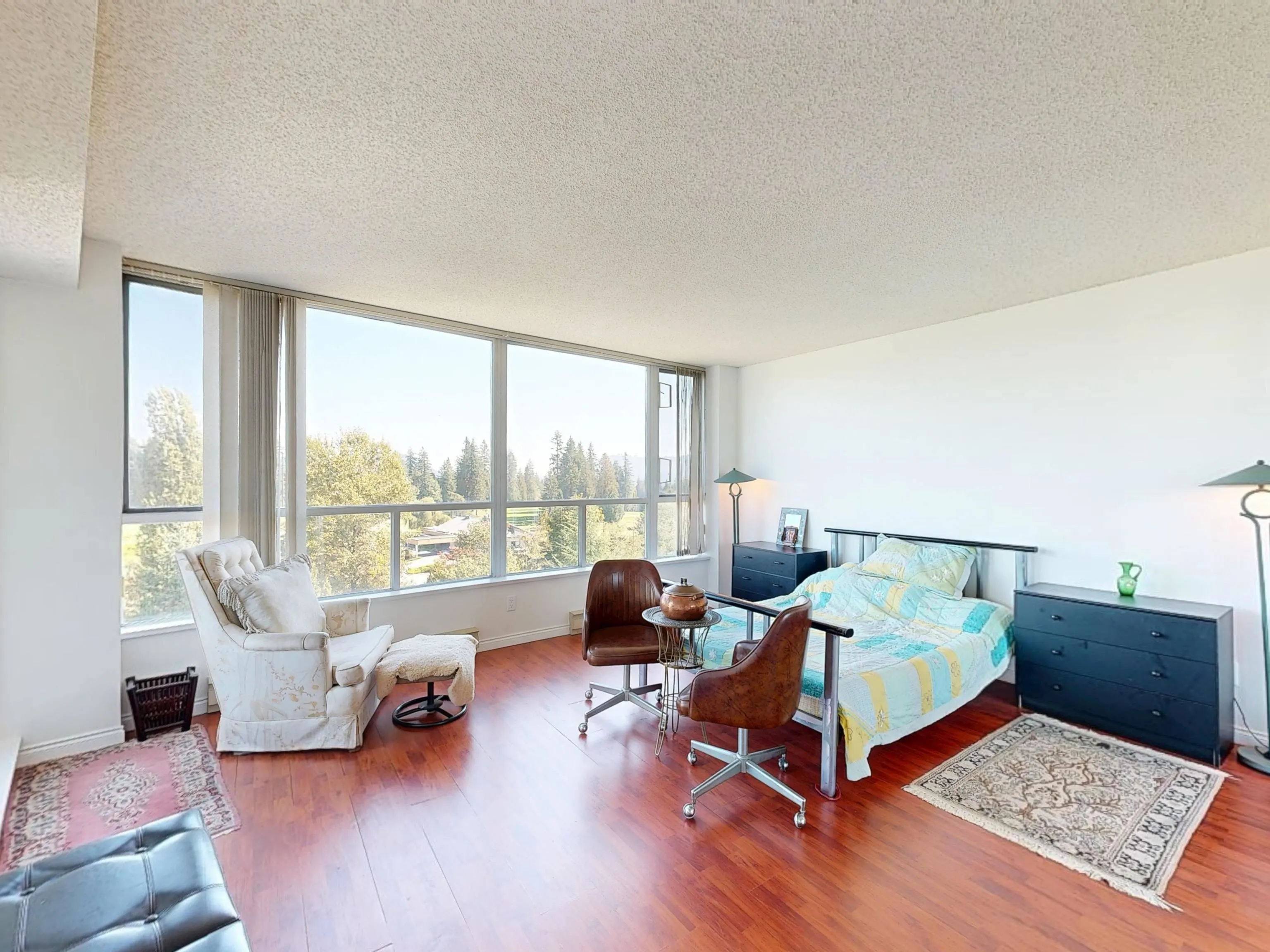 1005 995 Roche Point Drive