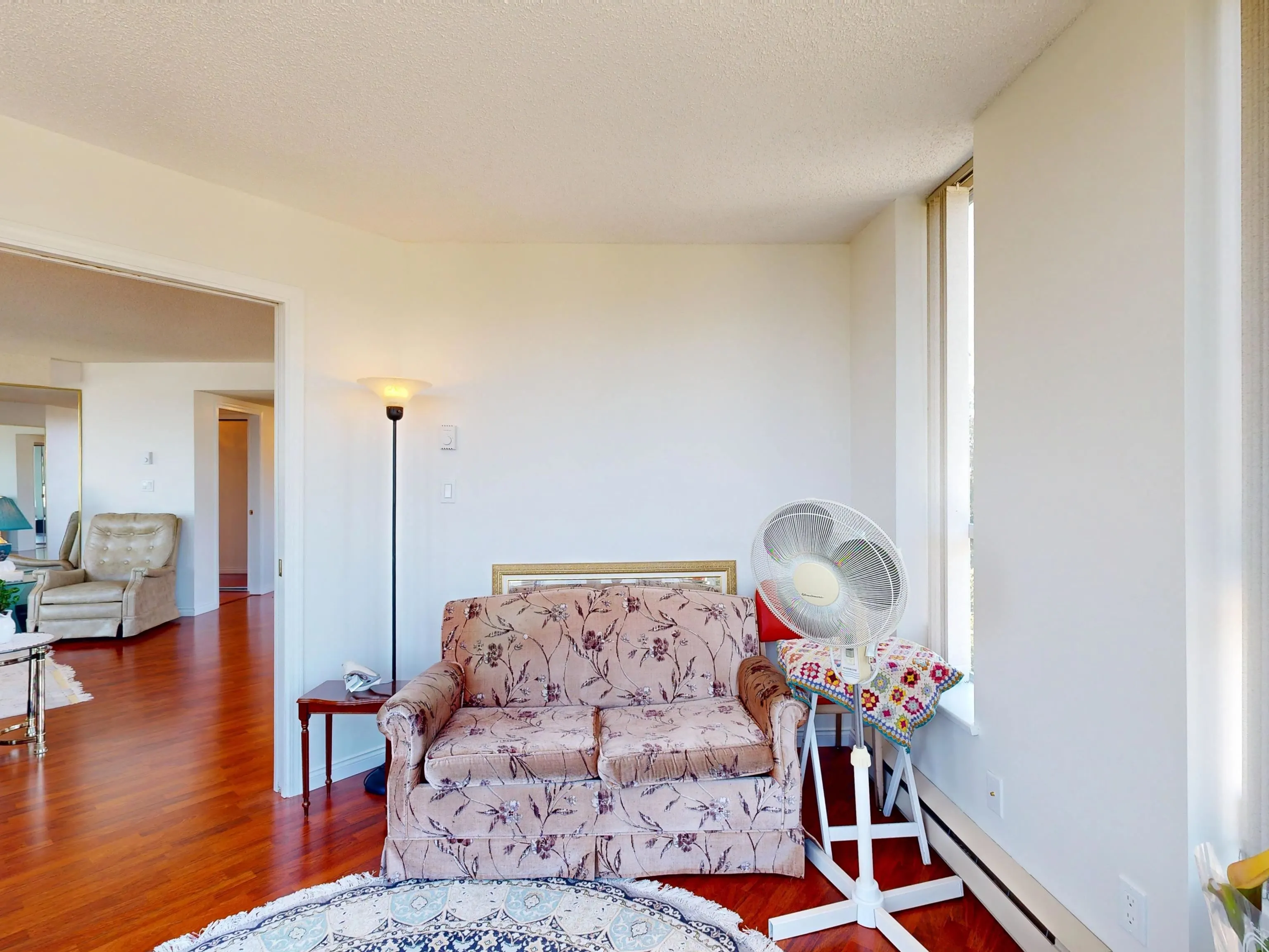 1005 995 Roche Point Drive