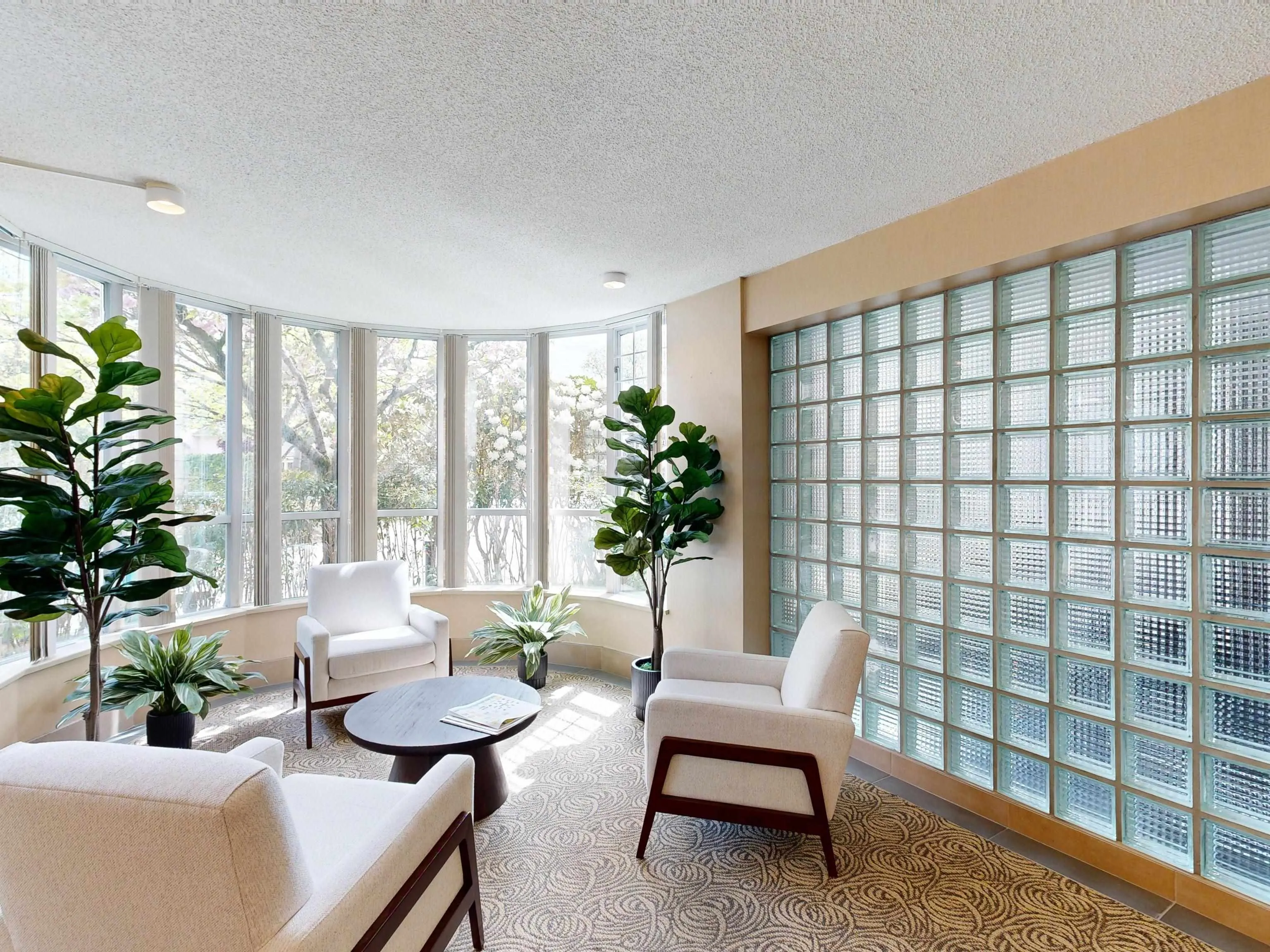 1005 995 Roche Point Drive