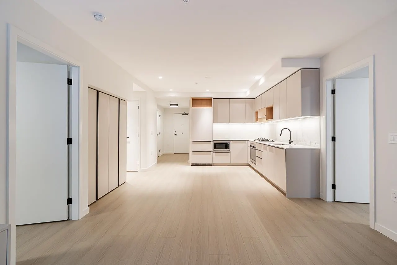 101 2015 St. Johns Street