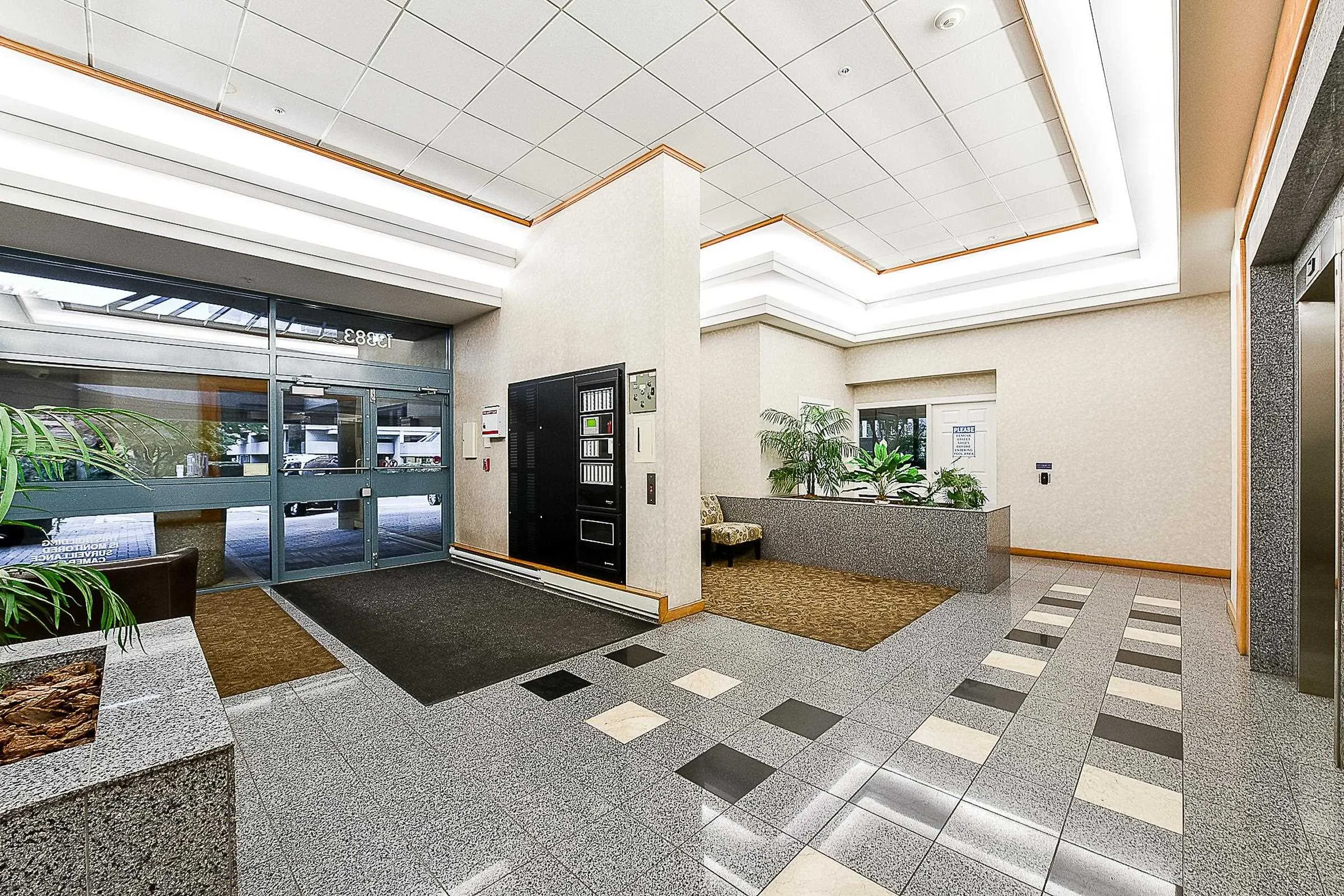 1301 13383 108 Avenue