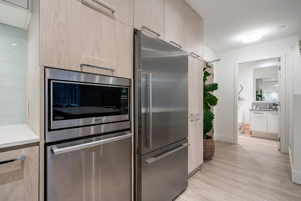 103 680 Seylynn Crescent